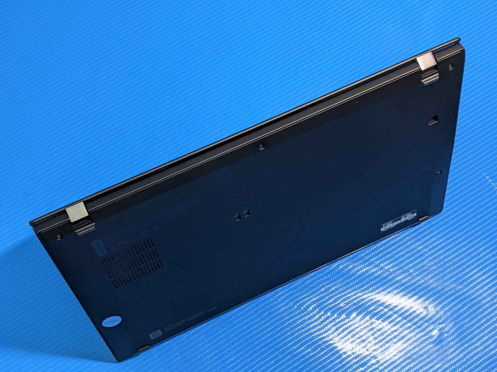 Lenovo ThinkPad X1 Carbon Gen 7 14