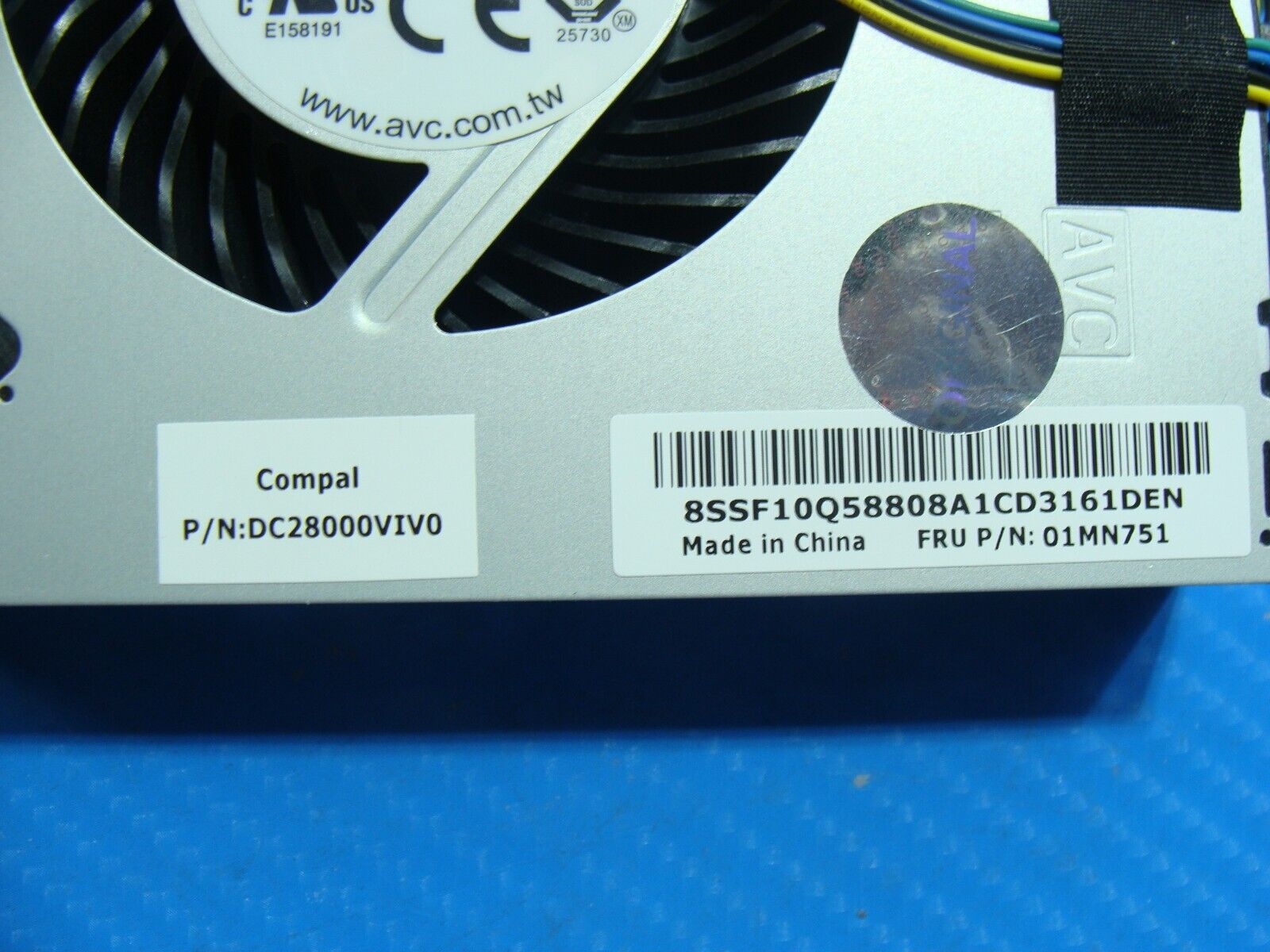 Lenovo IdeaCentre 3 24IAP7 24