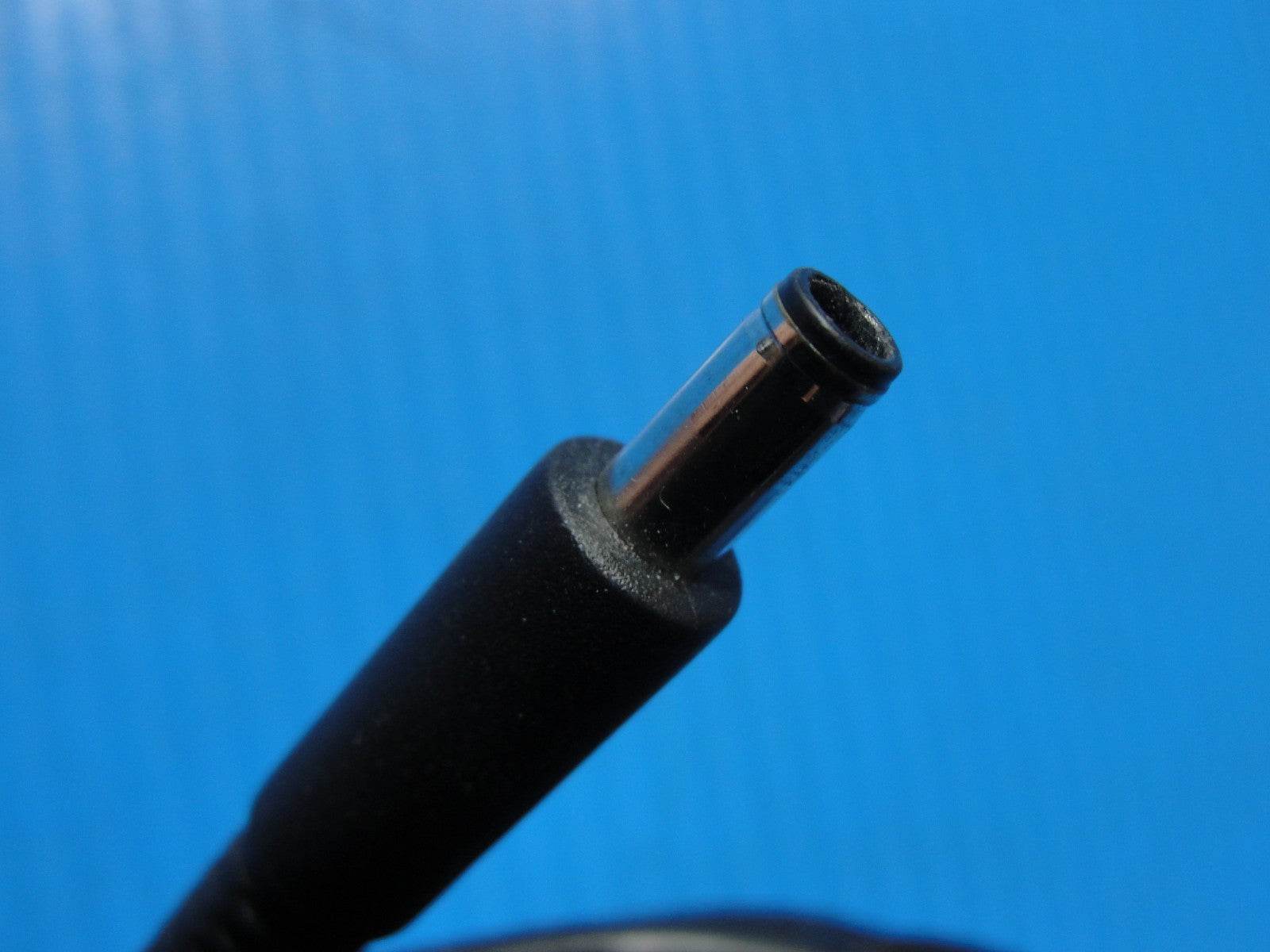 Genuine Dell 45W AC Adapter Charger – 19.5V 2.31A – 4.5mm x 3.0mm Black Tip - Tested Computer Laptop Parts