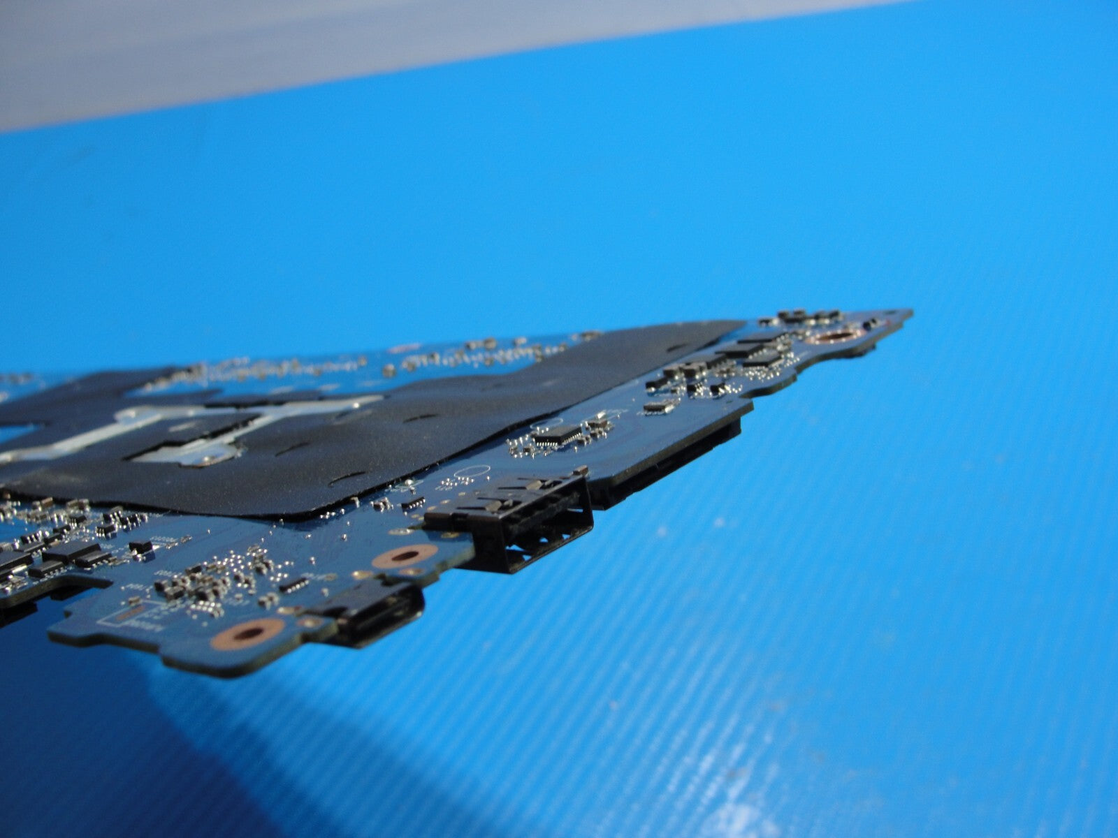 Dell Latitude 5591 15.6