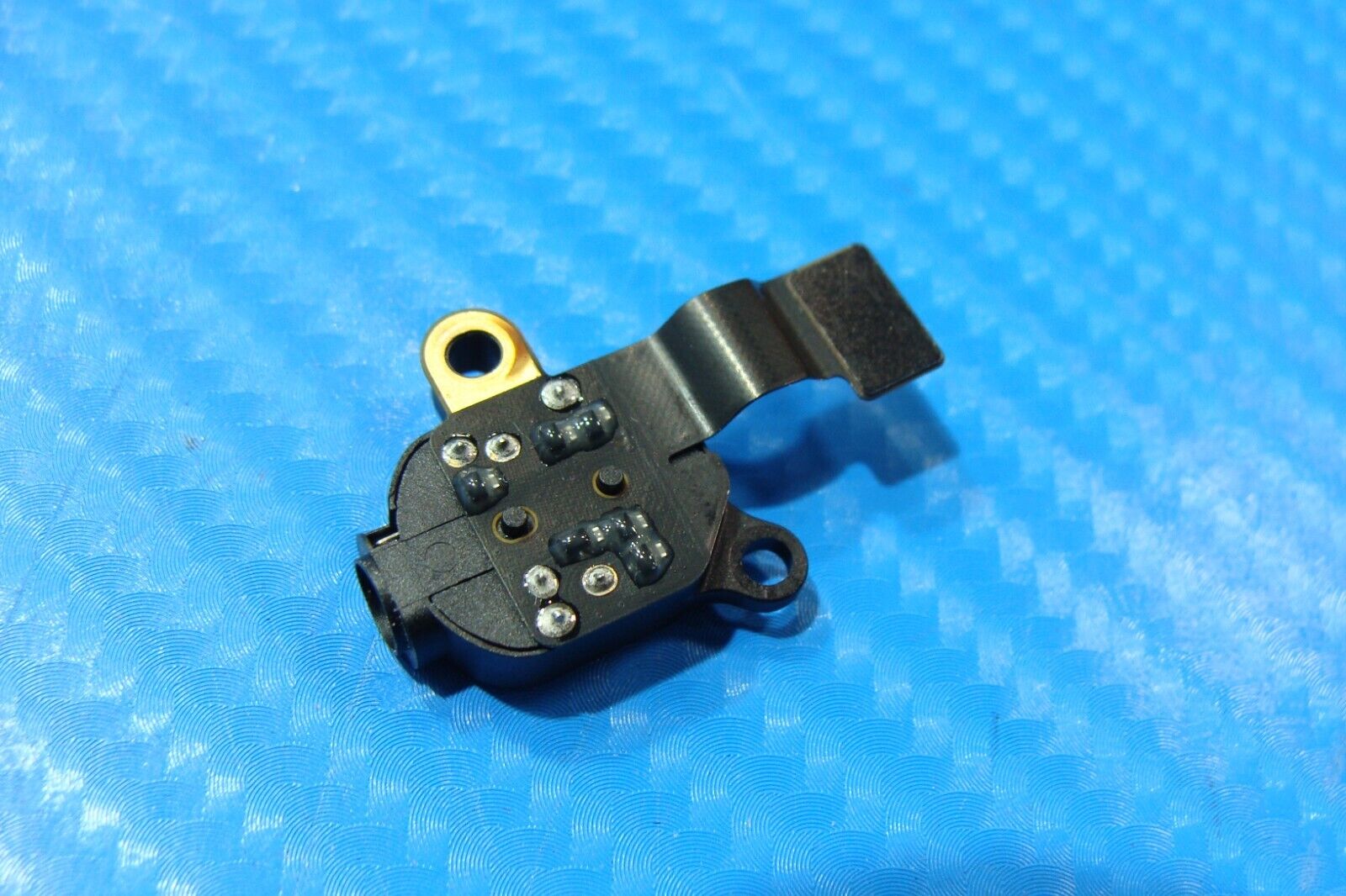 MacBook Pro A2442 14