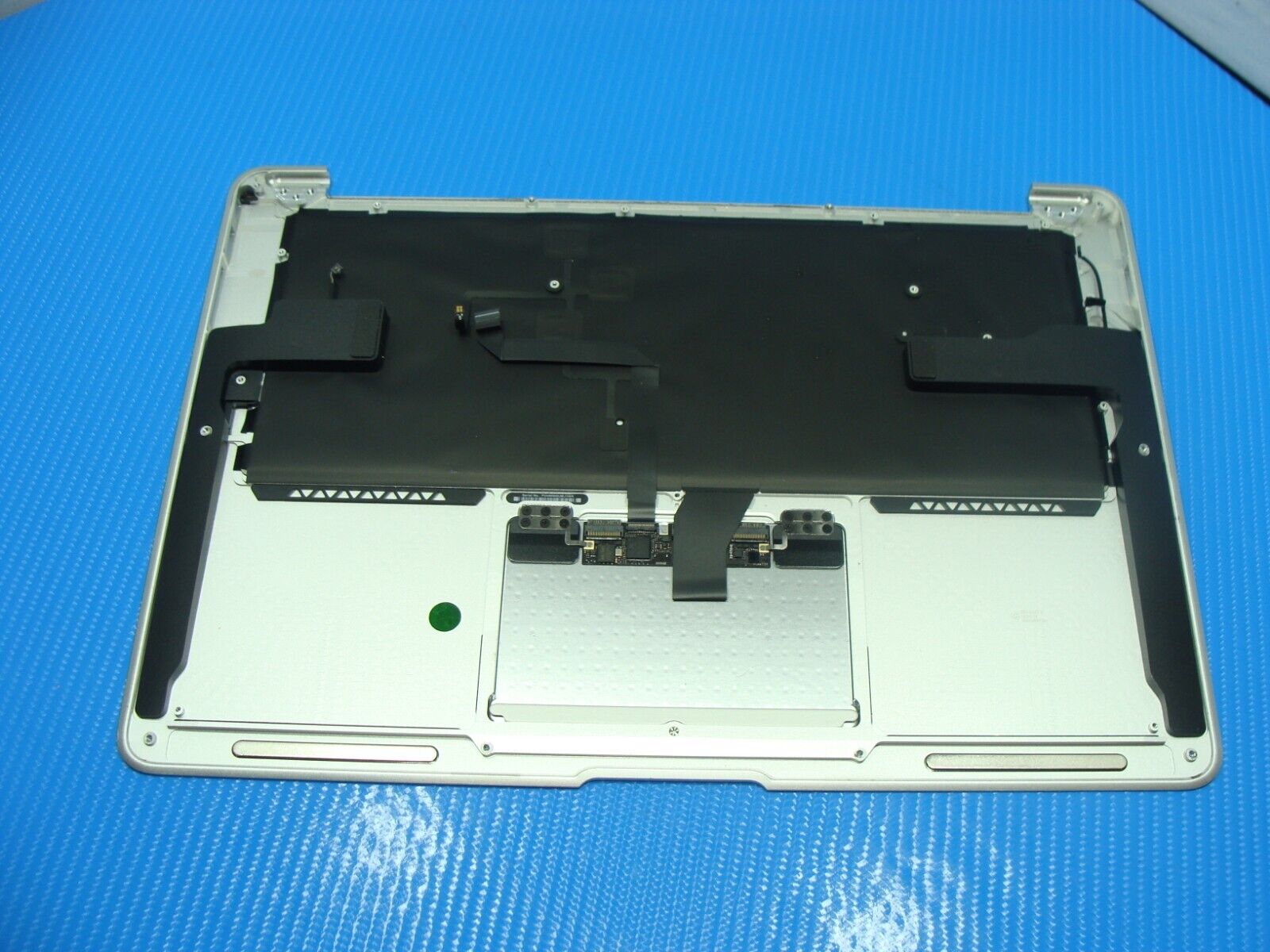MacBook Air A1466 2017 MQD32LL/A 13