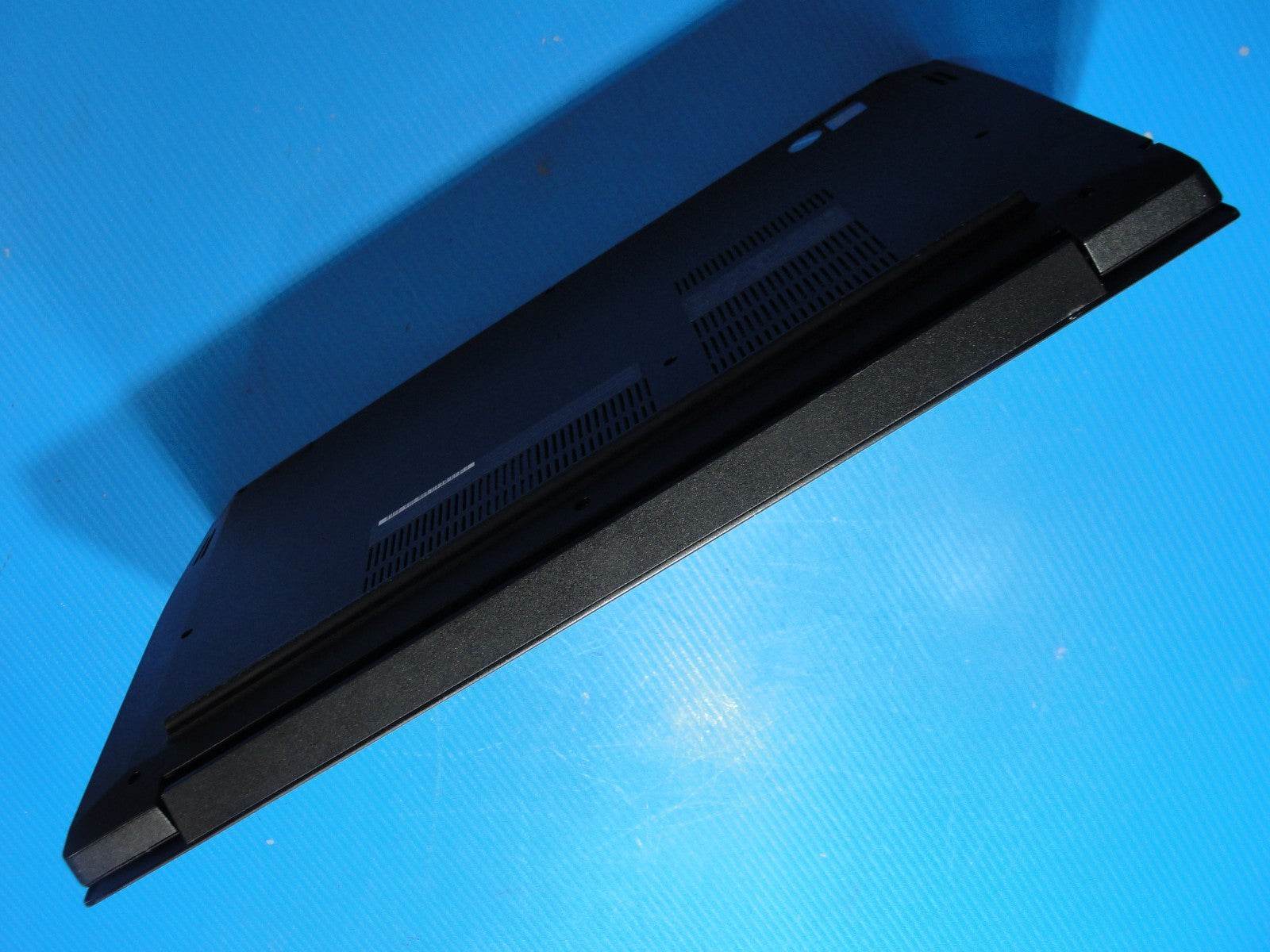 Lenovo ThinkPad E585 15.6” HD AMD Ryzen 3 2200U 2.5GHz 4GB 256GB+Original Charge - Tested Computer Laptop Parts