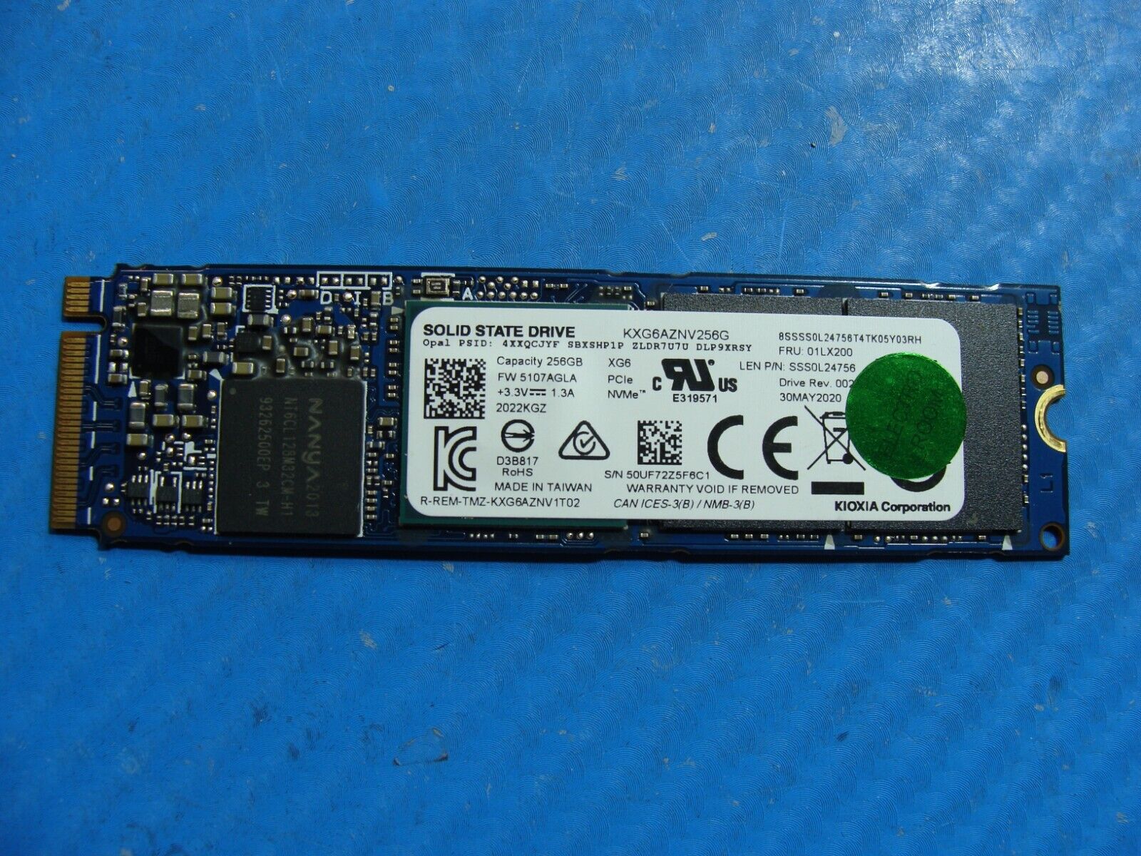 Lenovo X1 Carbon 9th Gen Kioxia 256GB NVMe SSD Solid State Drive KXG6AZNV256G