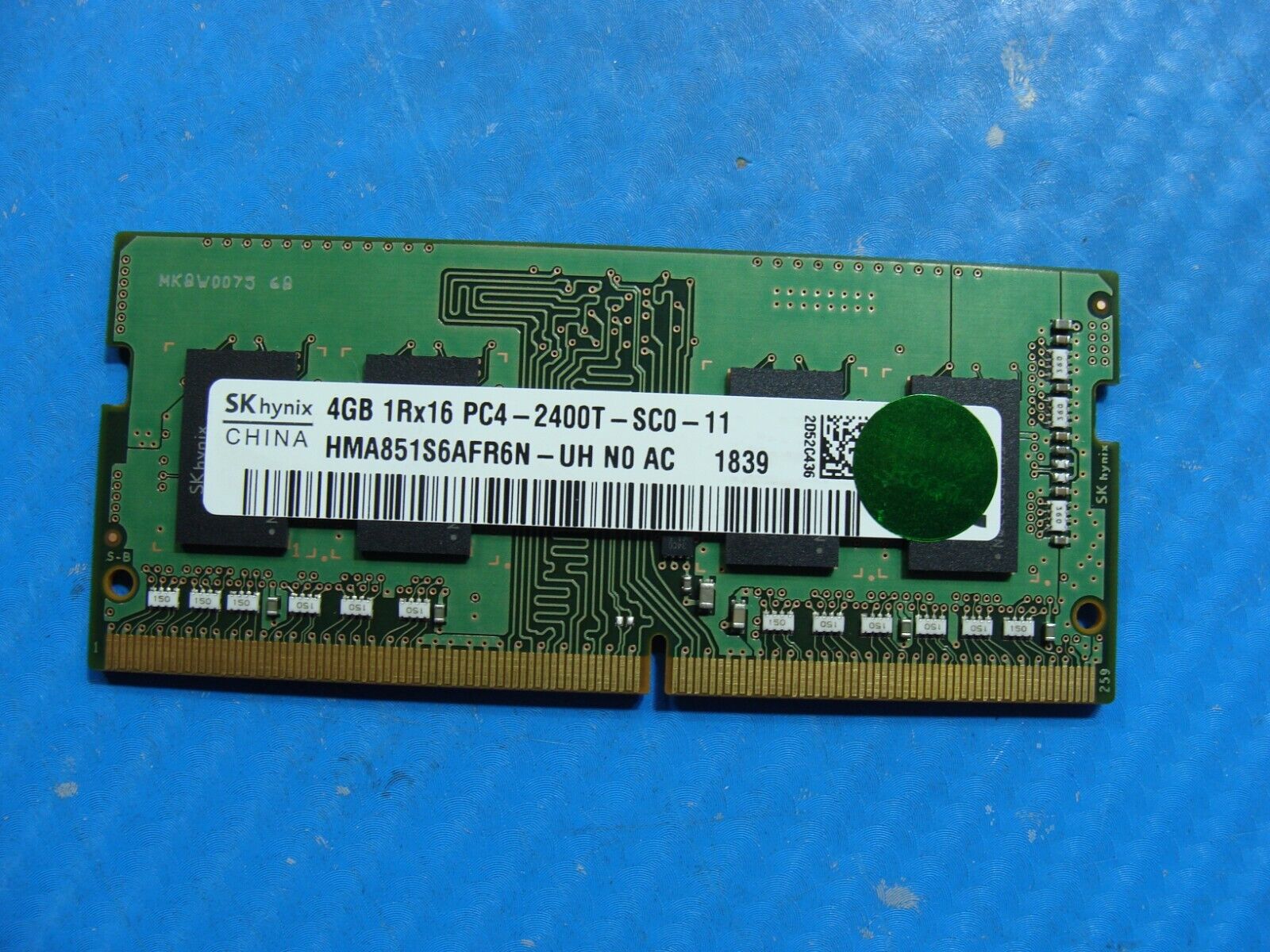 Dell 3490 SK Hynix 4GB 1Rx16 PC4-2400T Memory RAM SO-DIMM HMA851S6AFR6N-UH