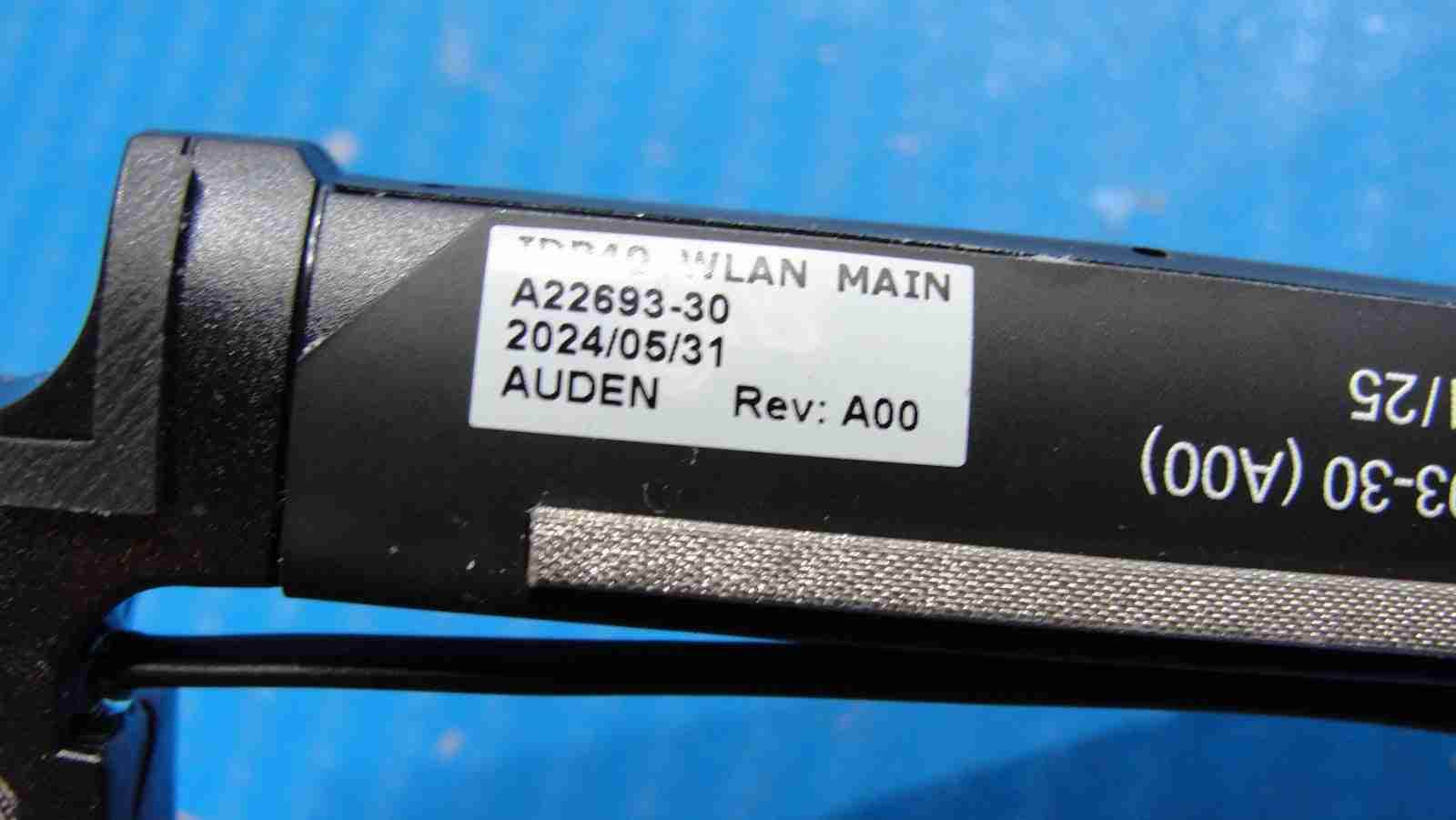 Dell Latitude 14” 5450 Left & Right Speaker Set Speakers 3G2D0 PK230017X10 - Tested Computer Laptop Parts