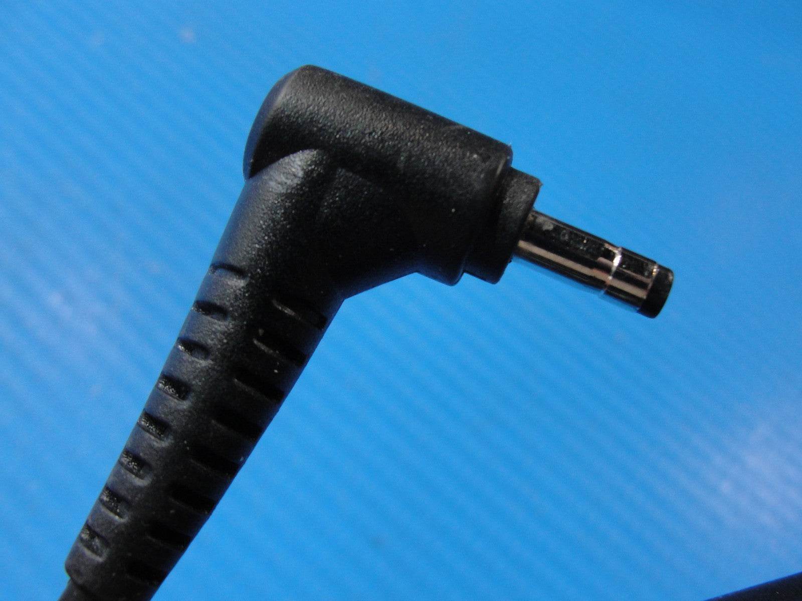 Original Lenovo 45W AC Adapter 20V 2.25A Round Barrel Tip 4.0mm × 1.7mm (No Pin) - Tested Computer Laptop Parts