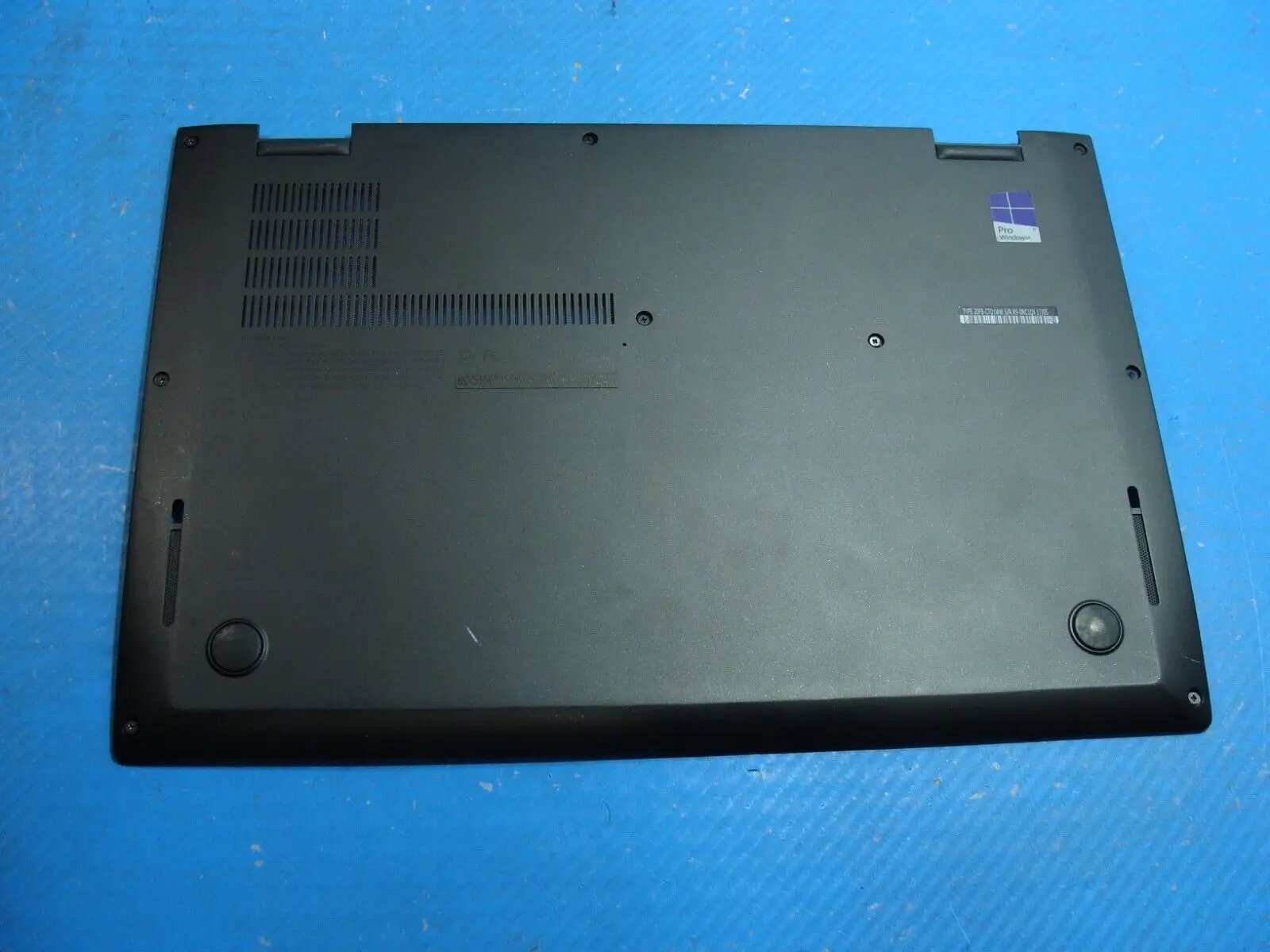 Lenovo ThinkPad 14” X1 Carbon 4th Gen Genuine Bottom Case 01AW996 460.04P07.0007