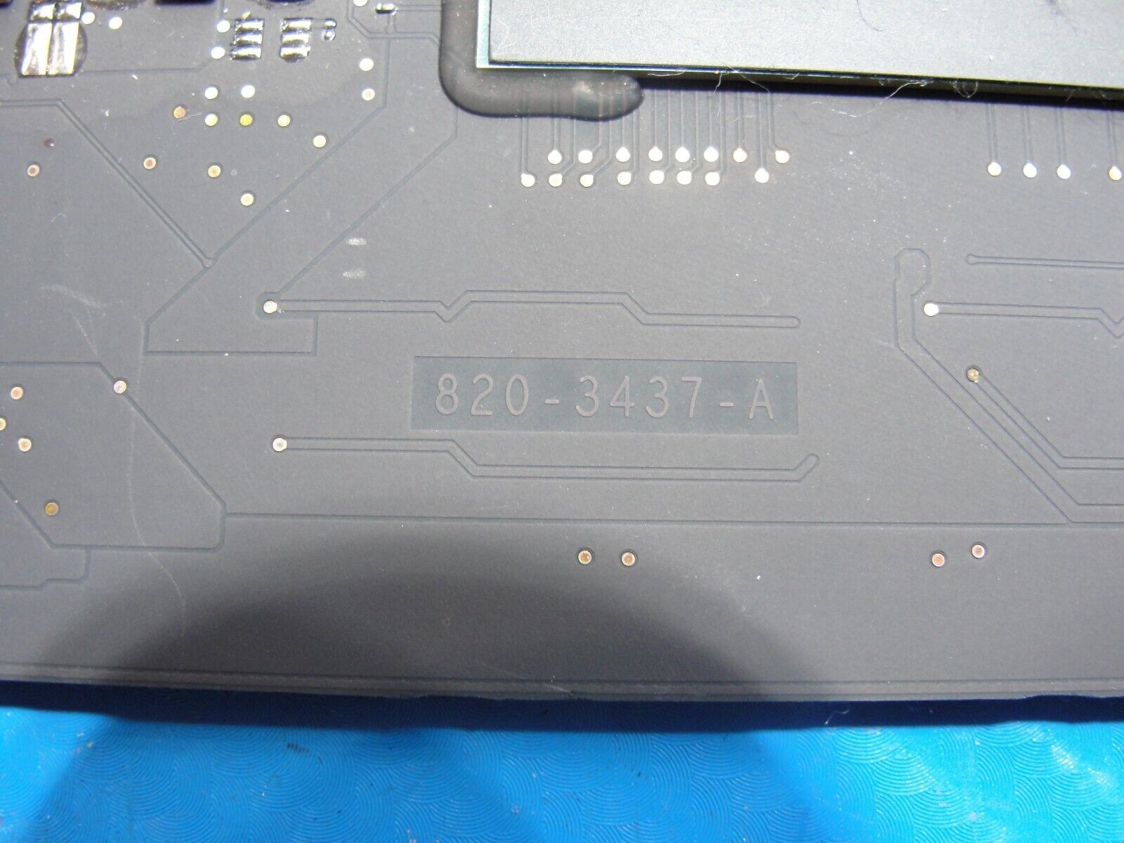 MacBook Air A1466 13