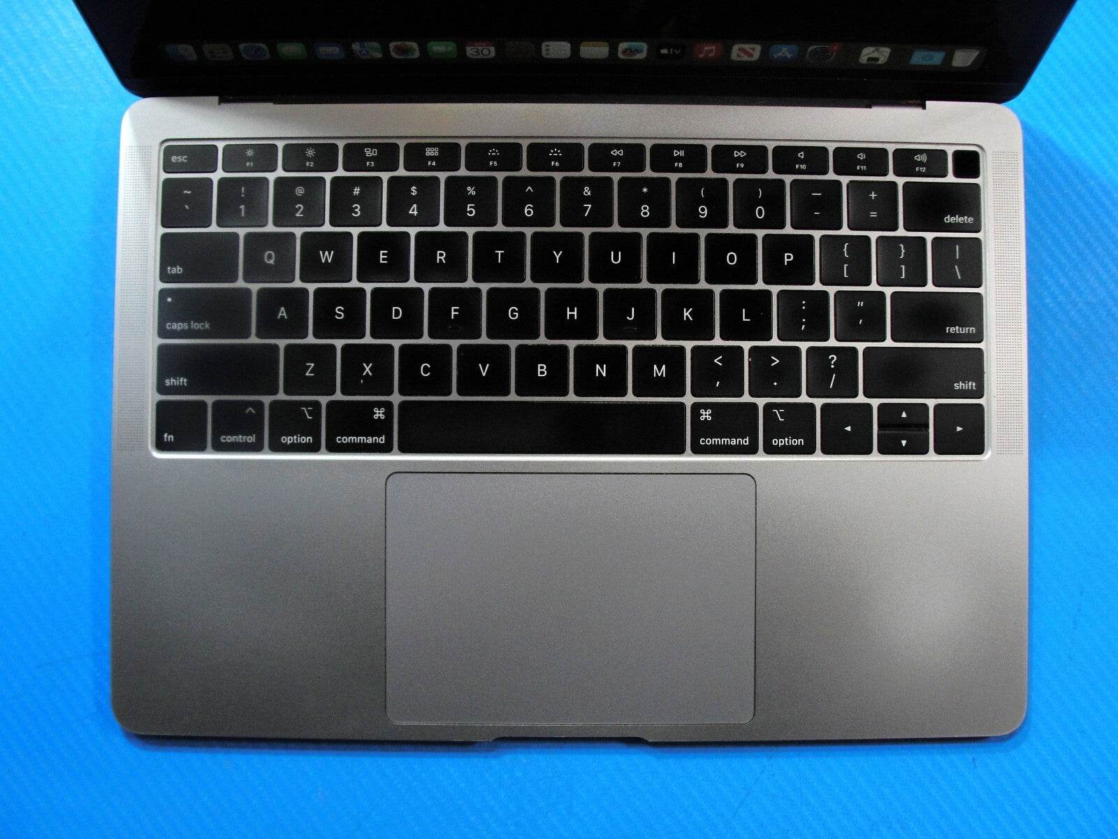 Apple MacBook Air A1932 (2019) 13.3” i5-8210Y 1.6GHz 8GB 256GB SSD / Sonoma/ - Tested Computer Laptop Parts