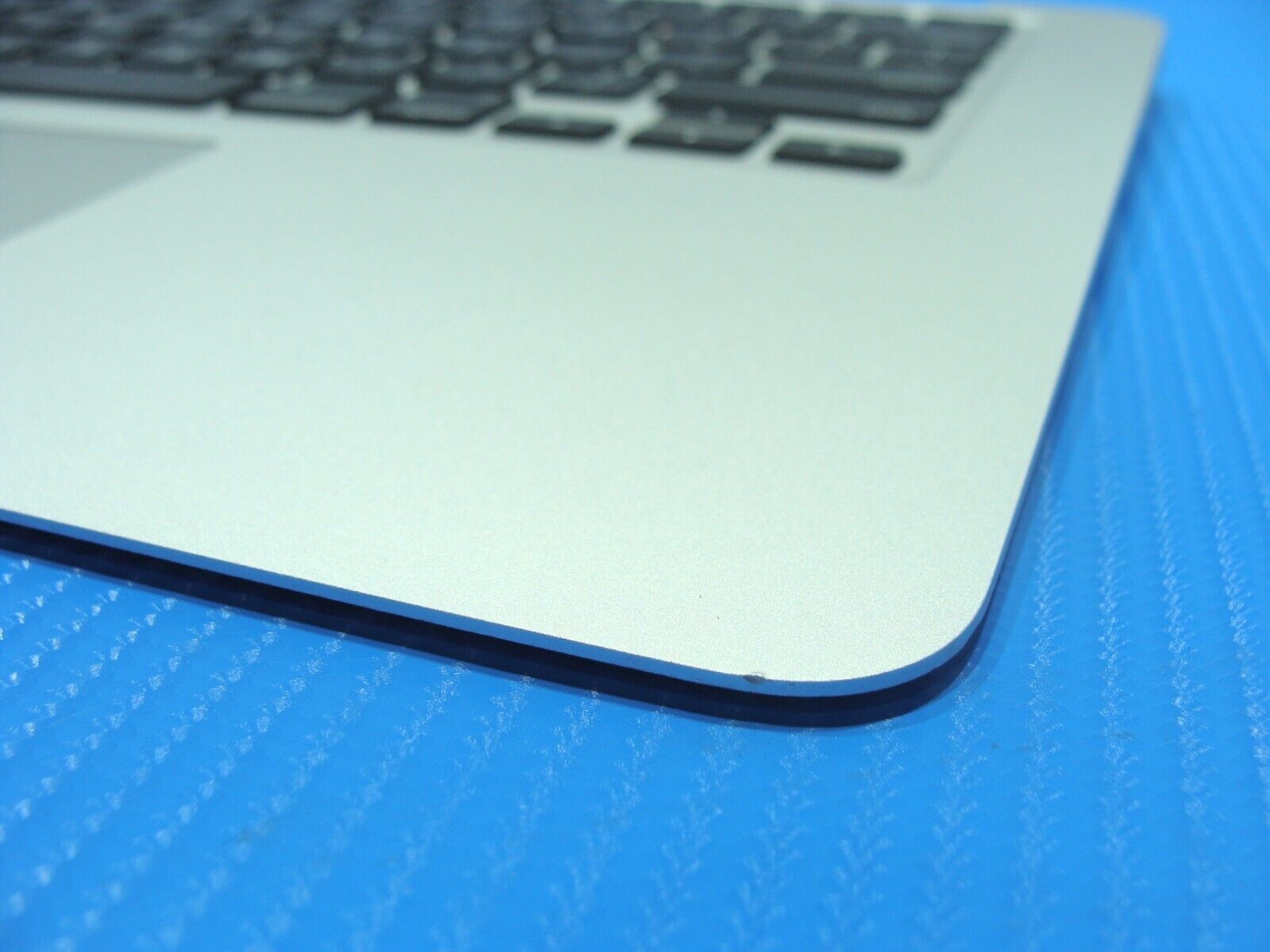 MacBook Air A1466 2017 MQD32LL/A 13