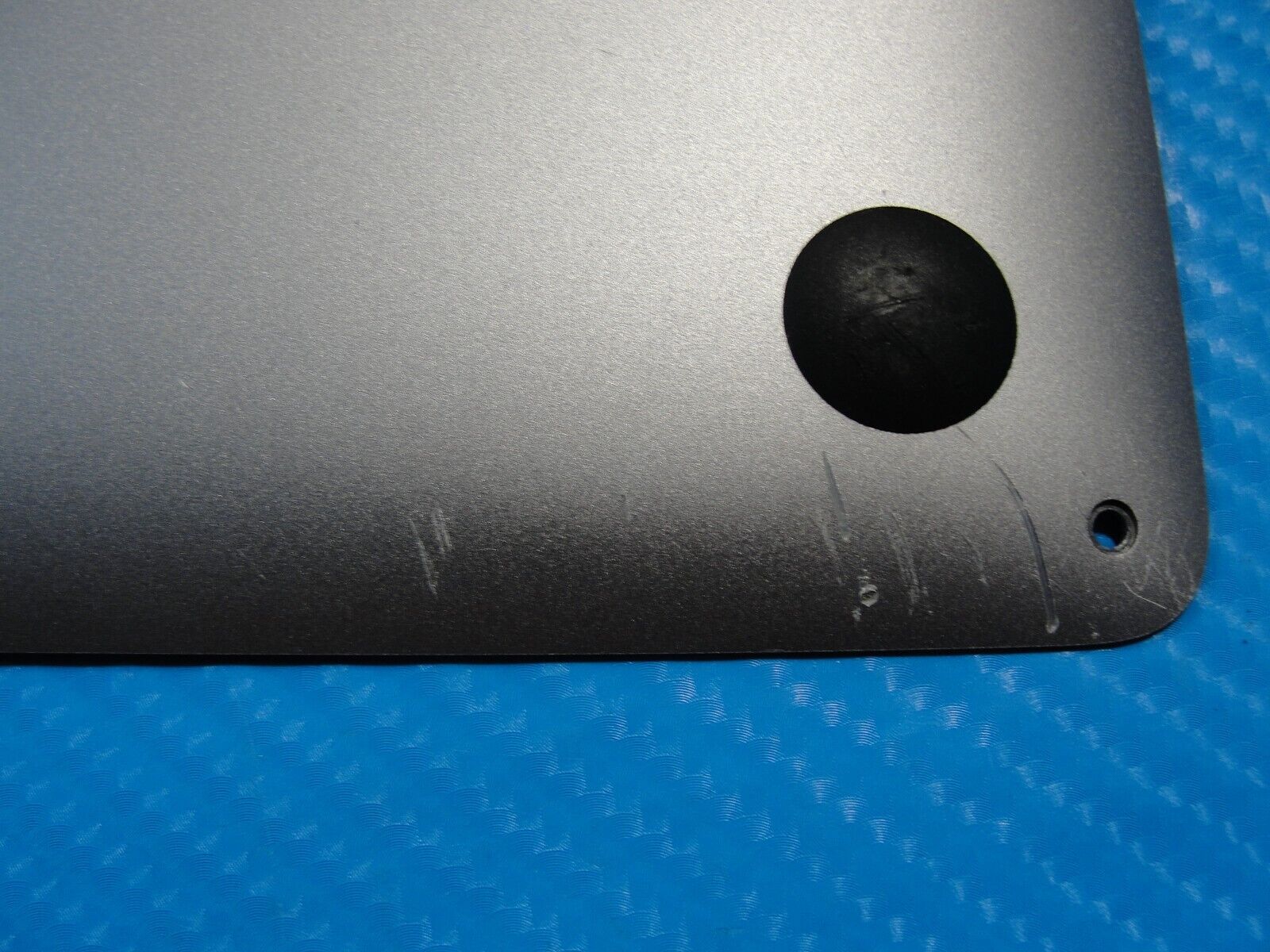 MacBook Air A2337 13