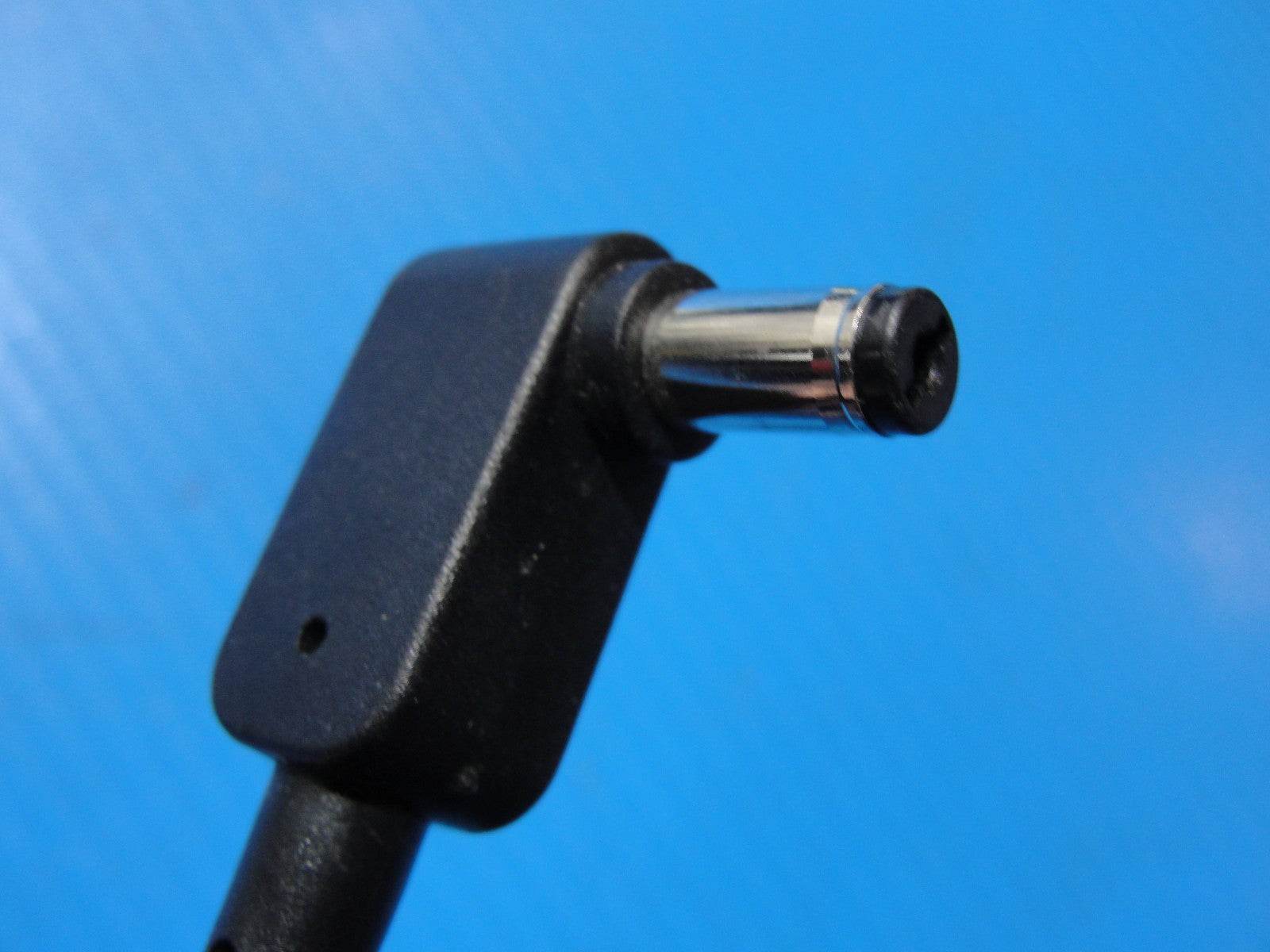 Genuine Acer 45W AC Adapter Charger – 19V 2.37A – 5.5mm × 1.7mm Black Tip - Tested Computer Laptop Parts