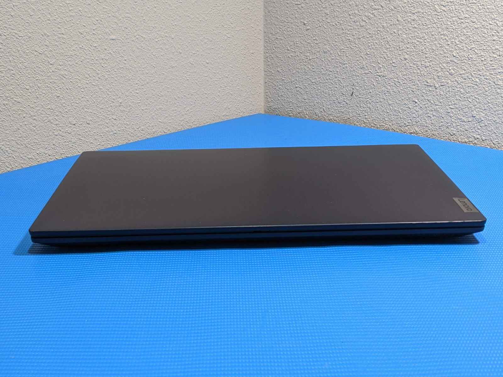 Lenovo ideapad 3 15IIL05 15.6