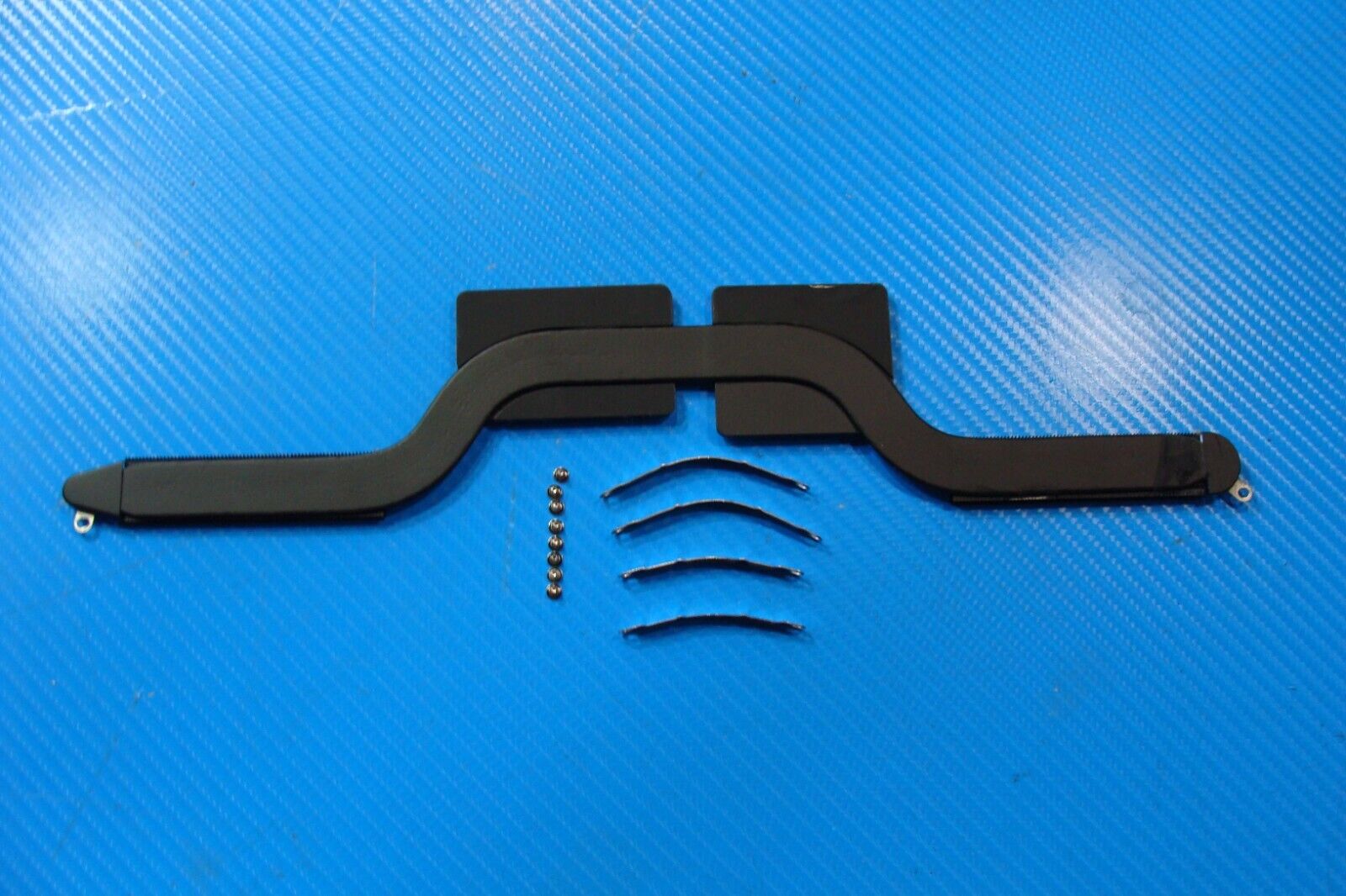 MacBook Pro A2141 Late 2019 MVVJ2LL/A MVVK2LL/A 16