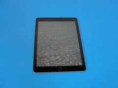 Apple iPad (6th Generation) A1893 32 GB, Wi-Fi, 9.7 in /READ - Tested Computer Laptop Parts