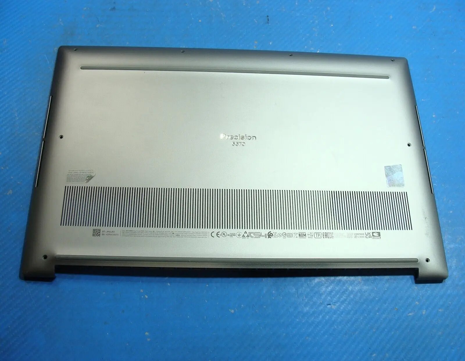 Dell Precision 15.6” 5570 Genuine Laptop Bottom Case Base Cover A19B21