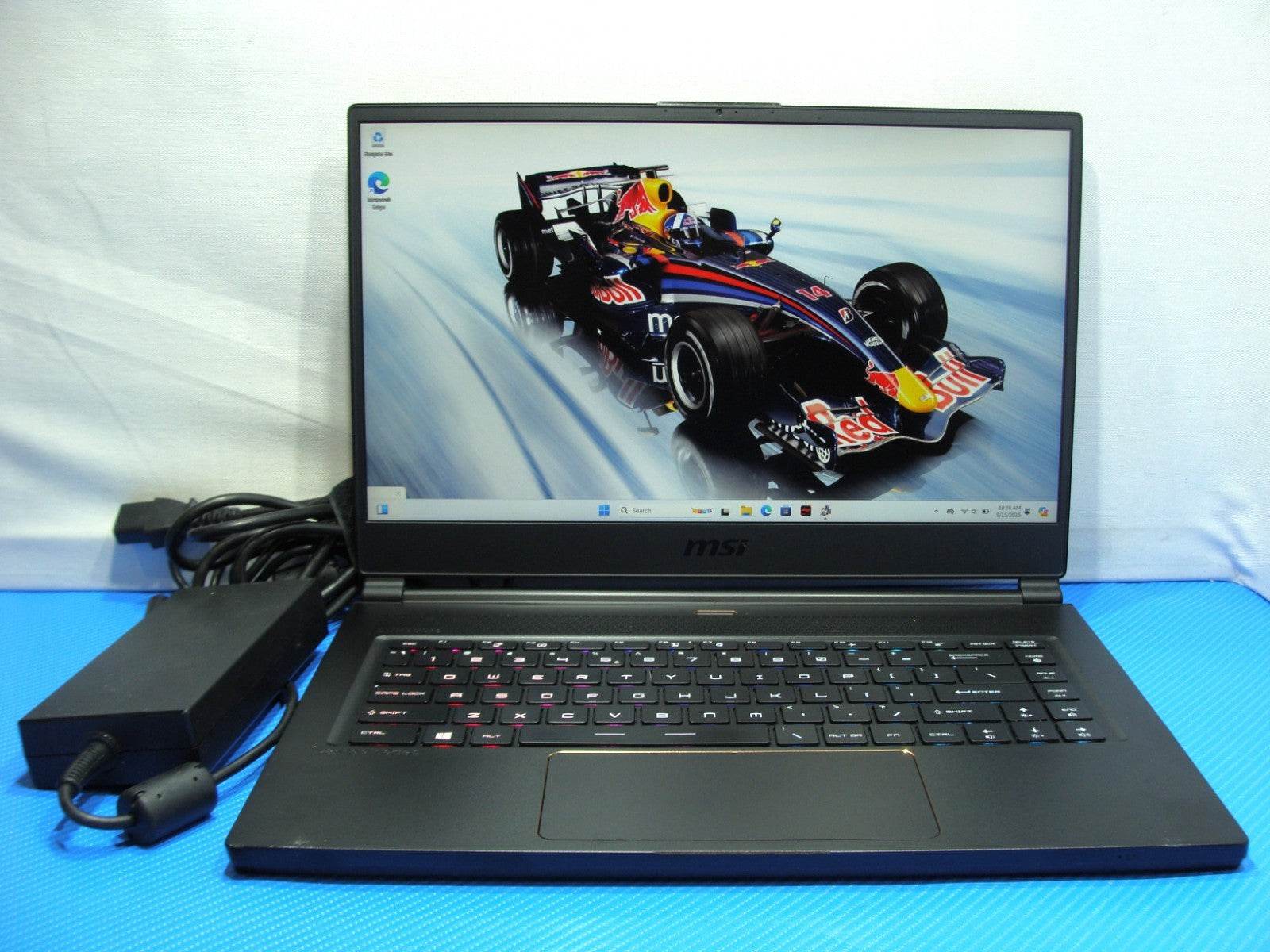 MSI GS65 Stealth 8SG 15.6''FHD 144hz i7-8750H 2.2GHz 16GB 256GB SSD RTX 2080 - Tested Computer Laptop Parts