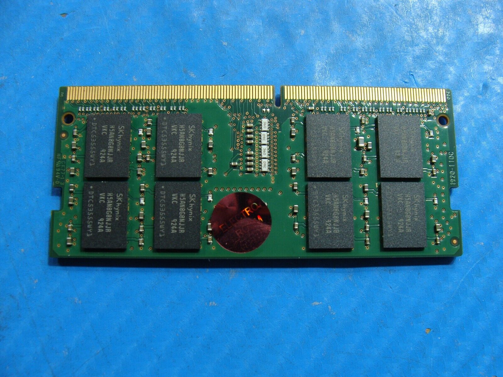Dell 7400 SK Hynix 16GB 2Rx8 PC4-2666V SO-DIMM Memory RAM HMA82GS6JJR8N-VK
