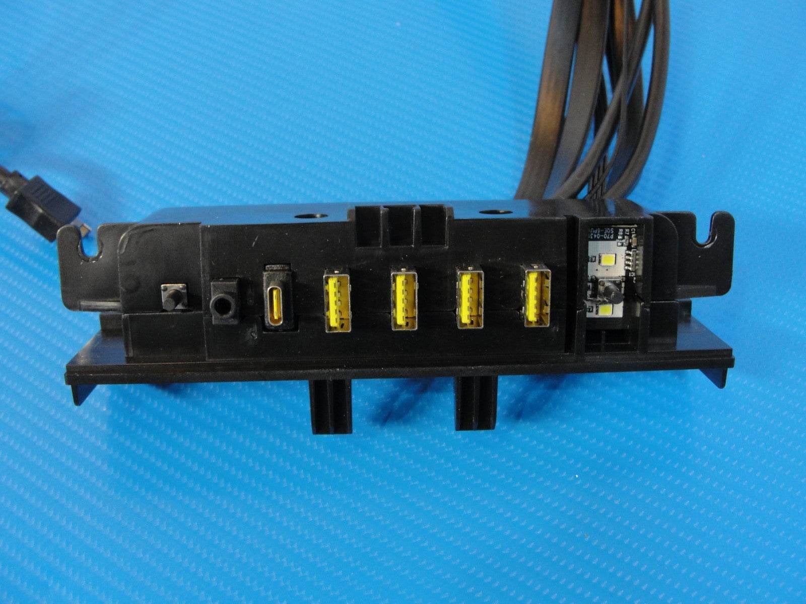 COSAIR i8300 Desktop PC Front Upper I/O Board USB Ports Audio Power Button - Tested Computer Laptop Parts