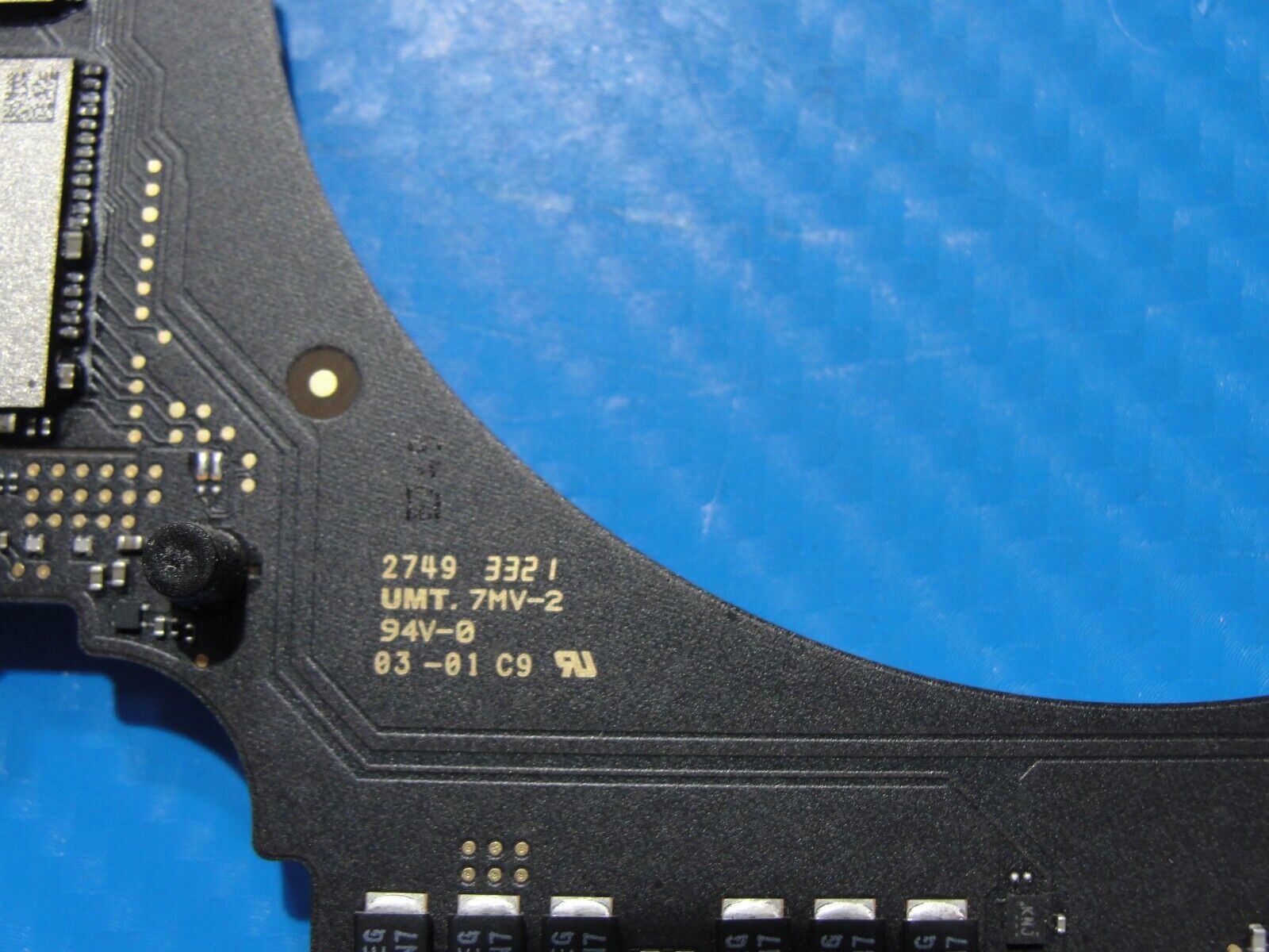 MacBook Pro A2141 Late 2019 MVVJ2LL/A 16