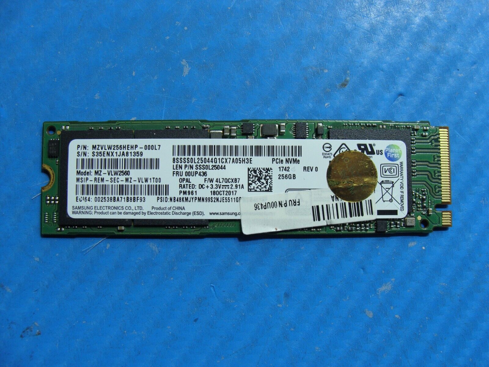 Lenovo X1 Carbon Samsung 256GB NVMe M.2 SSD Solid State Drive MZVLW256HEHP-000L7