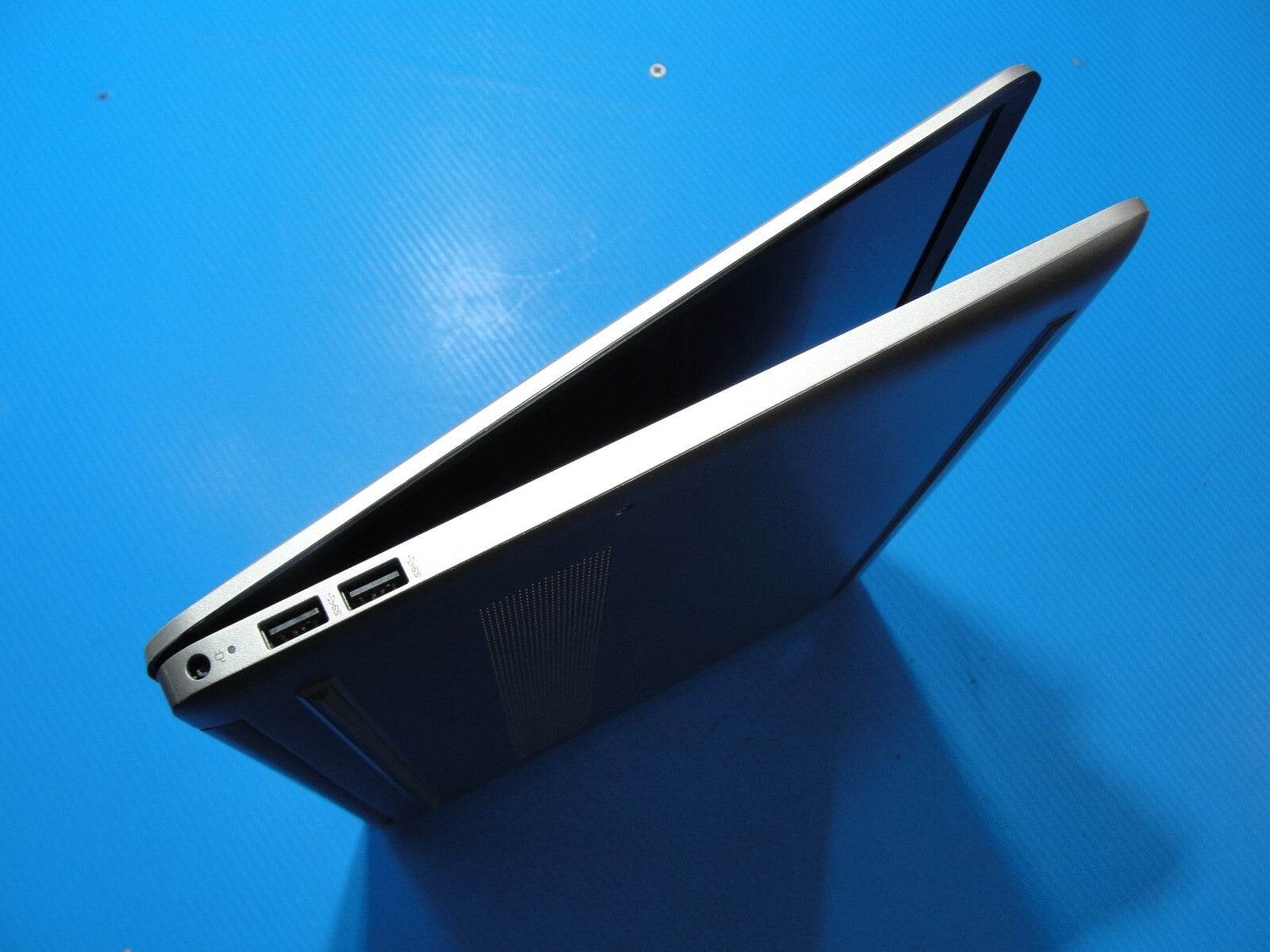 HP 15-DY2035TG 15.6”FHD Intel Core i3-1125G4 2GHz 8GB 256GB SSD + Charger - Tested Computer Laptop Parts