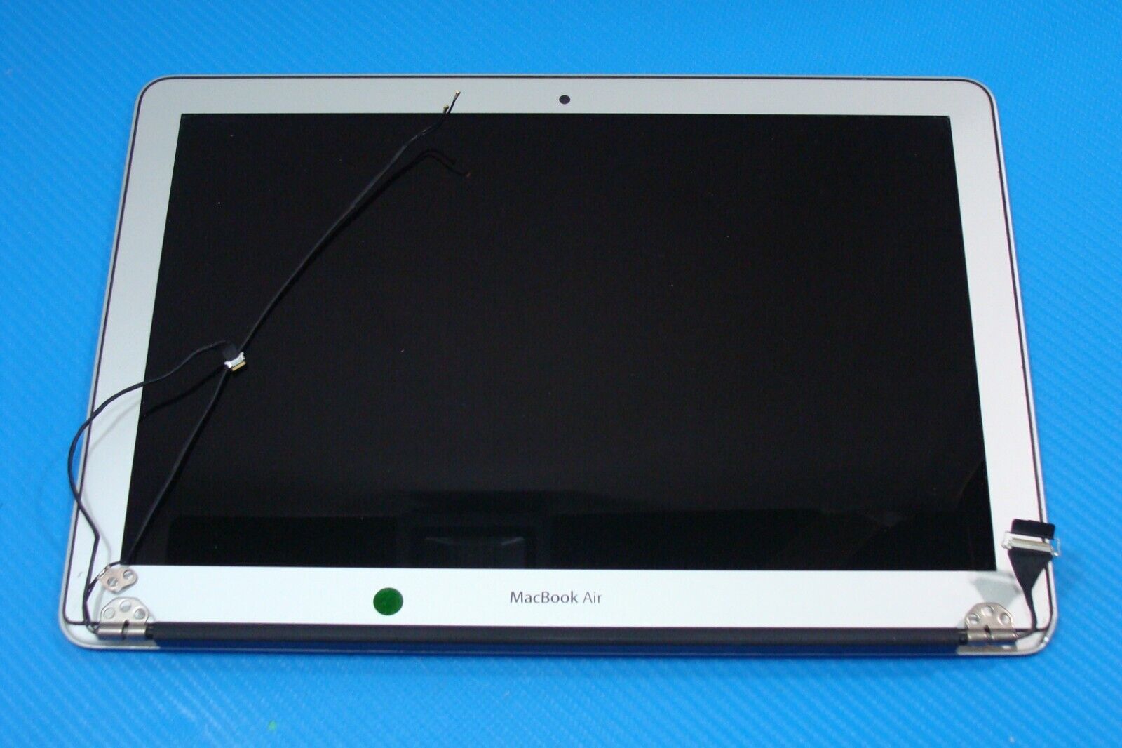 MacBook Air A1466 Mid 2013 MD761LL/A 13