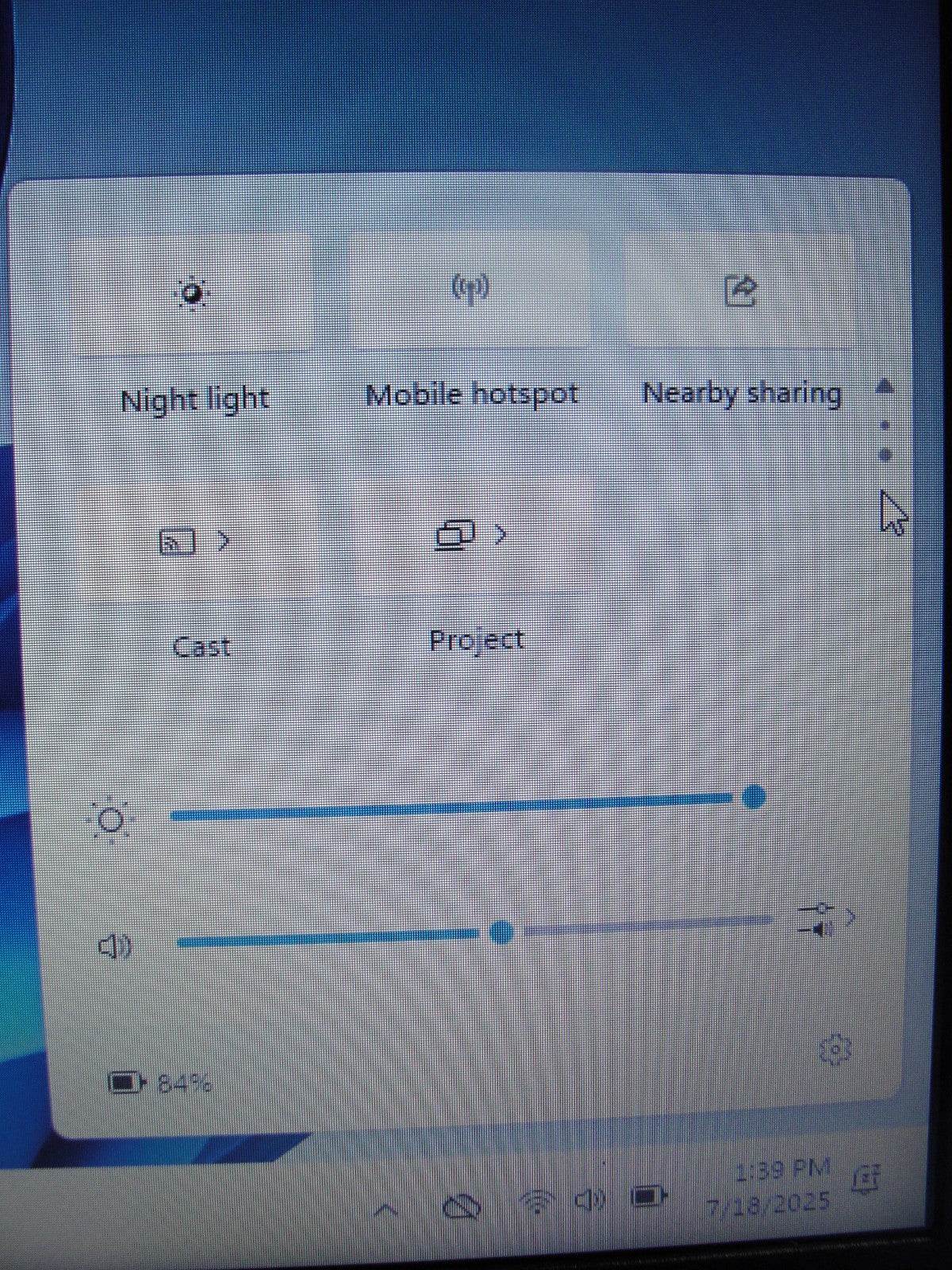 Lenovo ThinkPad E585 15.6” HD AMD Ryzen 3 2200U 2.5GHz 4GB 256GB+Original Charge - Tested Computer Laptop Parts