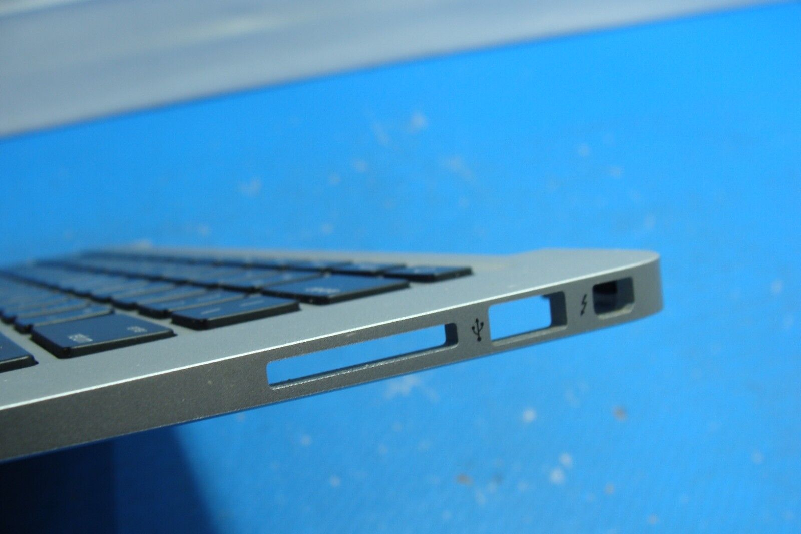 MacBook Air A1466 Early 2015 MJVE2LL/A 13