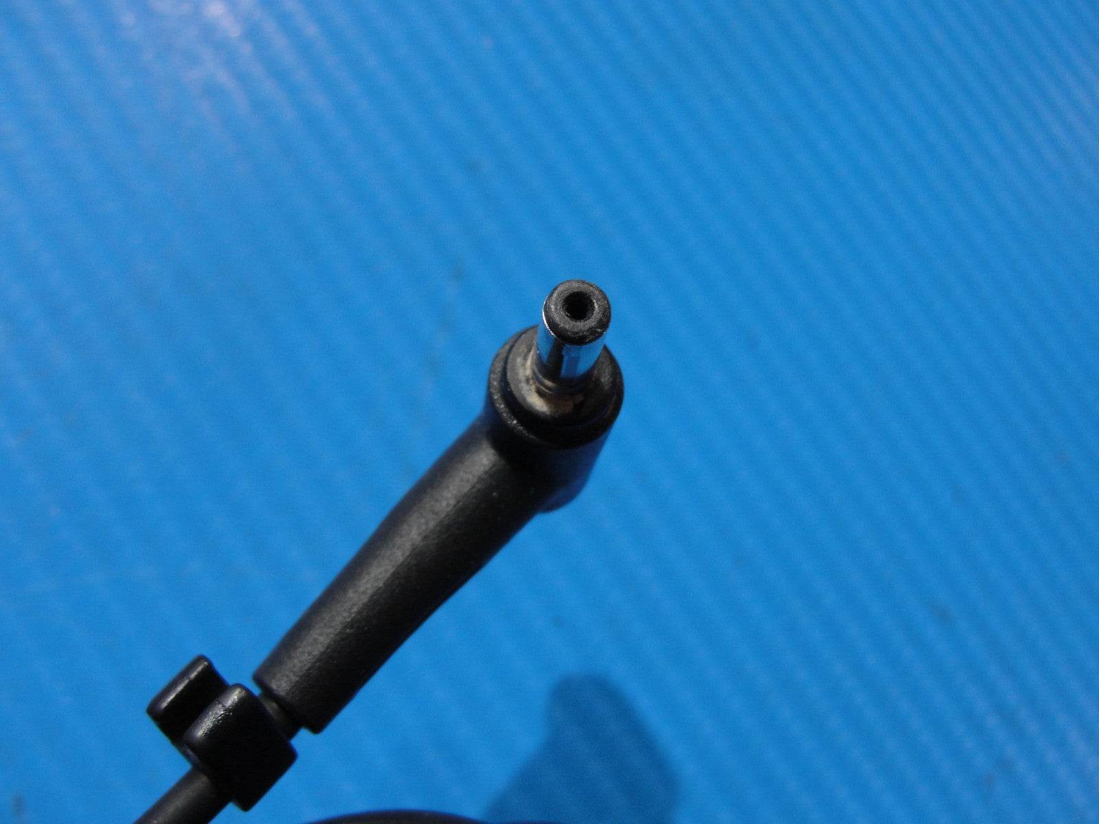 Genuine ASUS 45W AC Adapter – 19V 2.37A – 4.0×1.3mm Black Tip (No Center Pin) - Tested Computer Laptop Parts