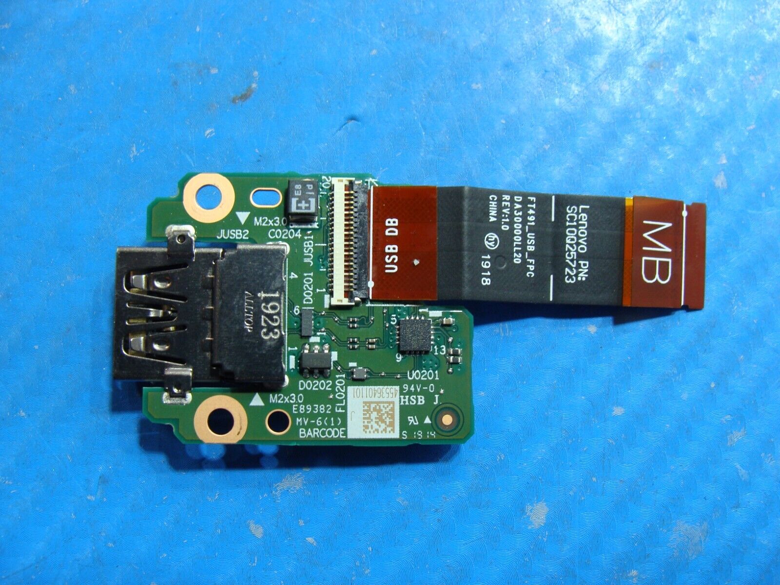 Lenovo ThinkPad T490s 14