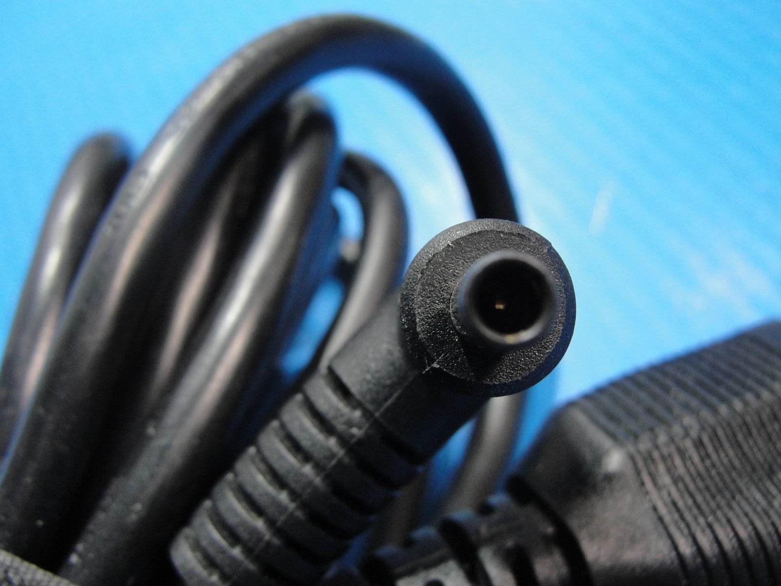 CHICONY Power Adapter Model: A20-240P2A P/N: A240A010P – 240W - Tested Computer Laptop Parts