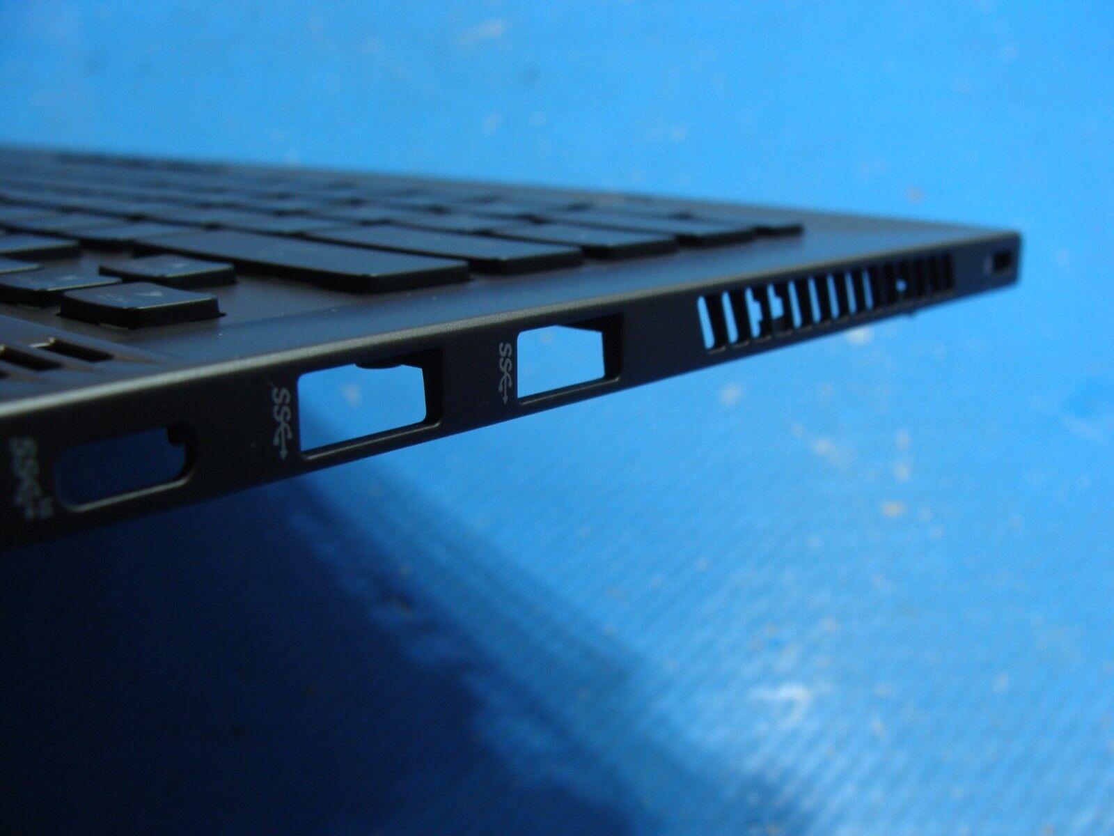 Asus ROG Zephyrus G14 14” GA401QH Palmrest w/Keyboard TouchPad 0KNR0-261FUS00