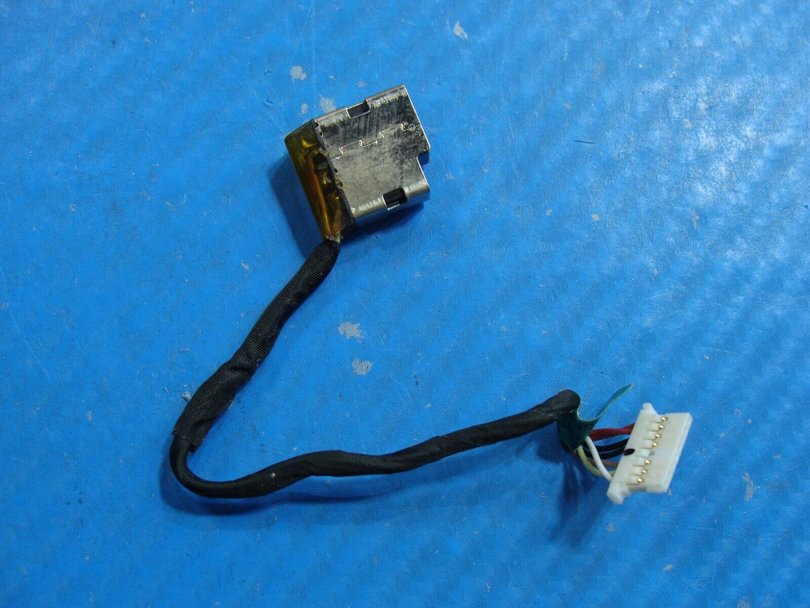 HP 15.6” 15t-da100 Genuine Laptop DC In Power Jack w/Cable 799736-S57