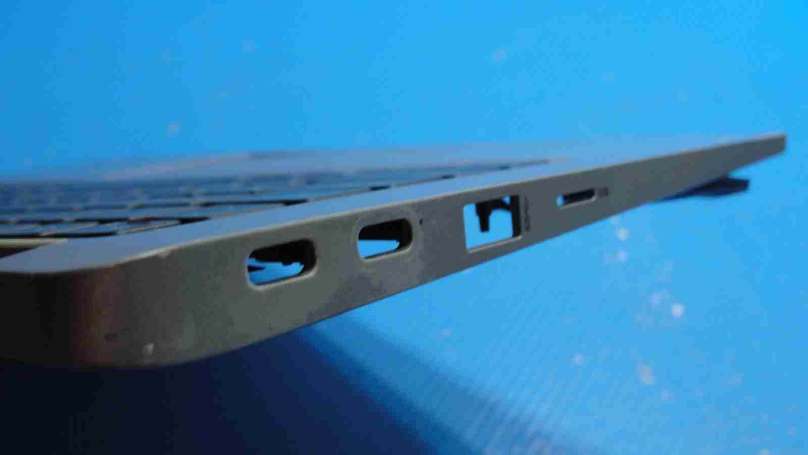 Dell Latitude 13.3” 5320 Palmrest w/TouchPad Backlit Keyboard & Speakers VJ41Y - Tested Computer Laptop Parts