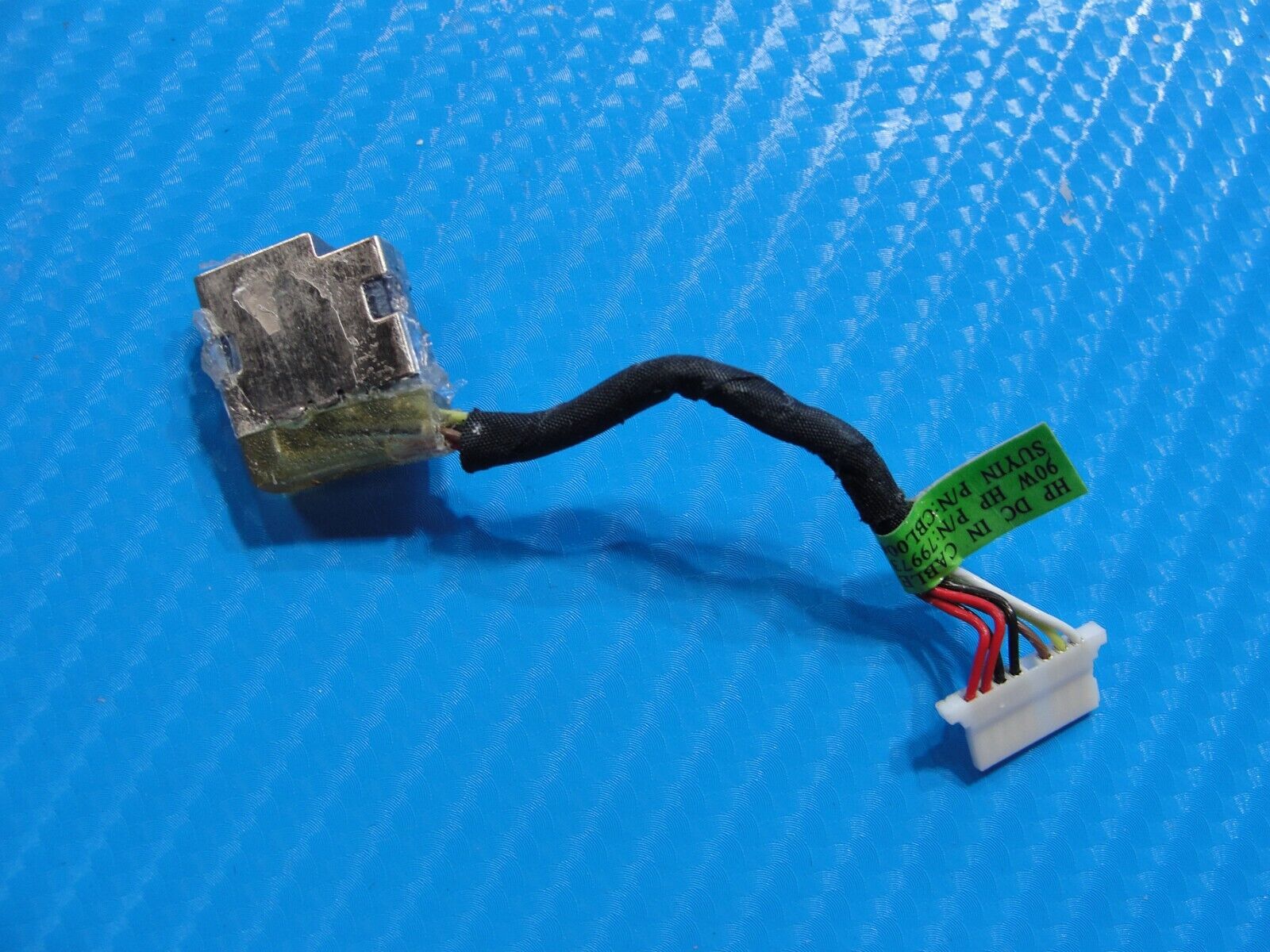 HP Pavilion x360 15-cr0017nr 15.6