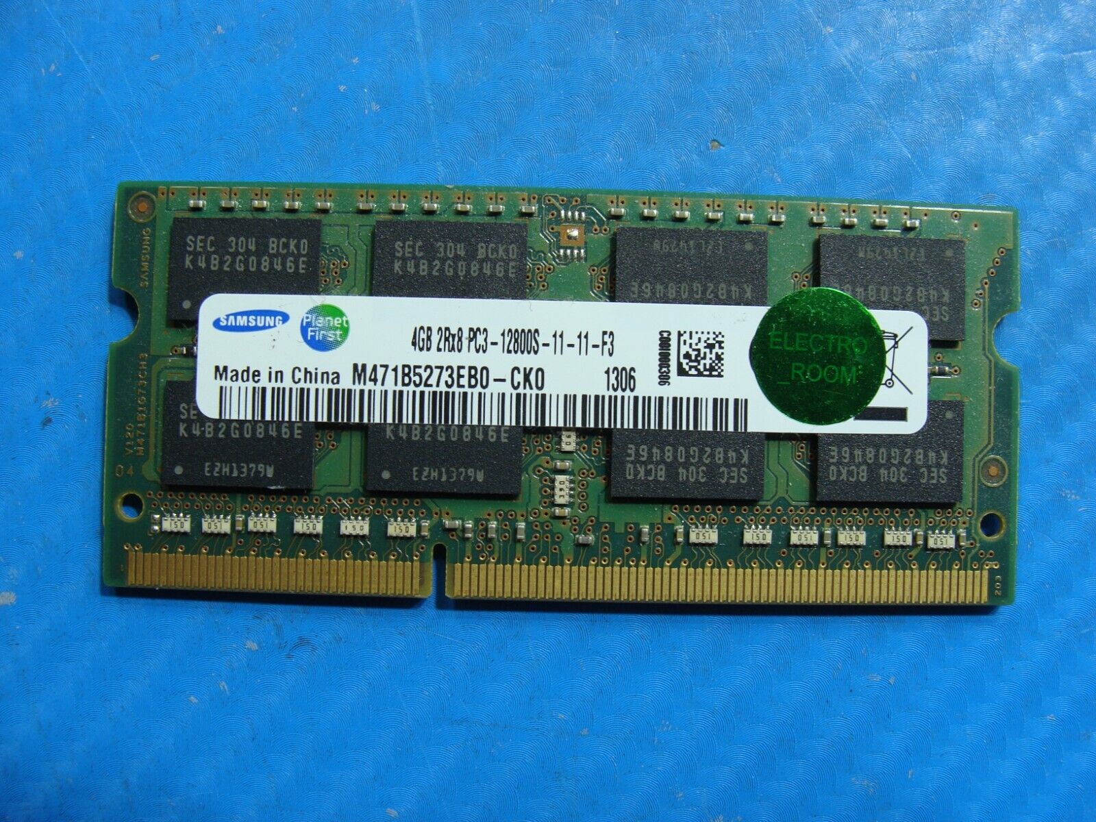 Samsung NP780Z5E-S01UB Samsung 4GB 2Rx8 SO-DIMM Memory RAM M471B5273EB0-CK0
