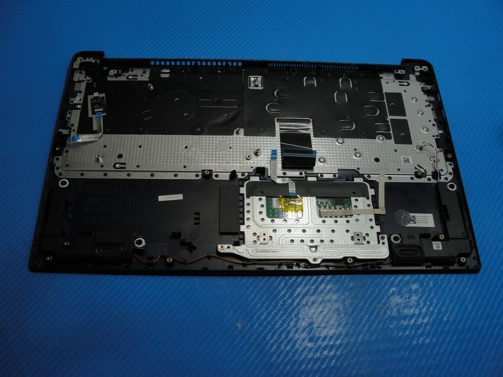 Lenovo IdeaPad 1 15AMN7 15.6