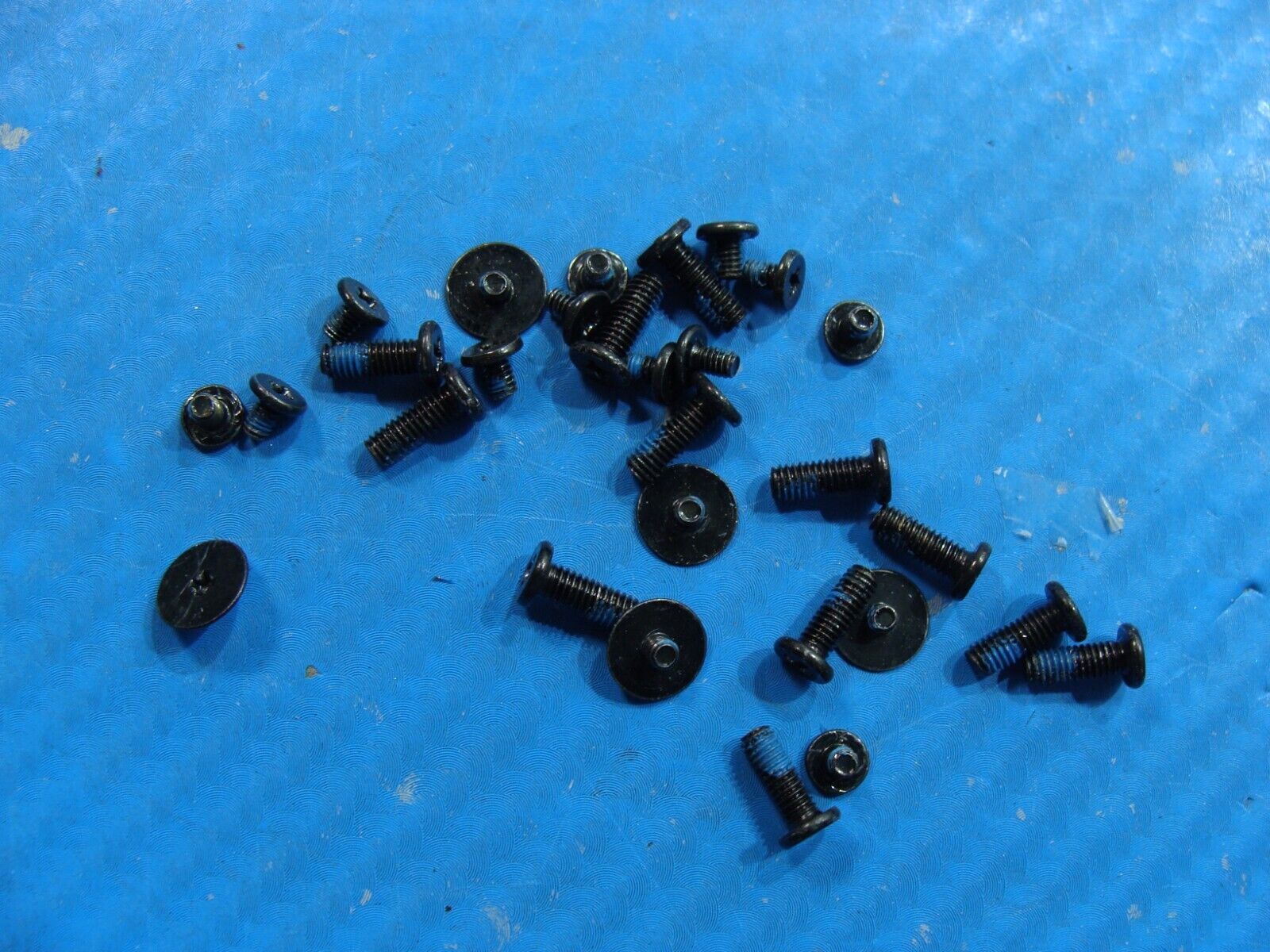 Dell Inspiron 15 5579 15.6