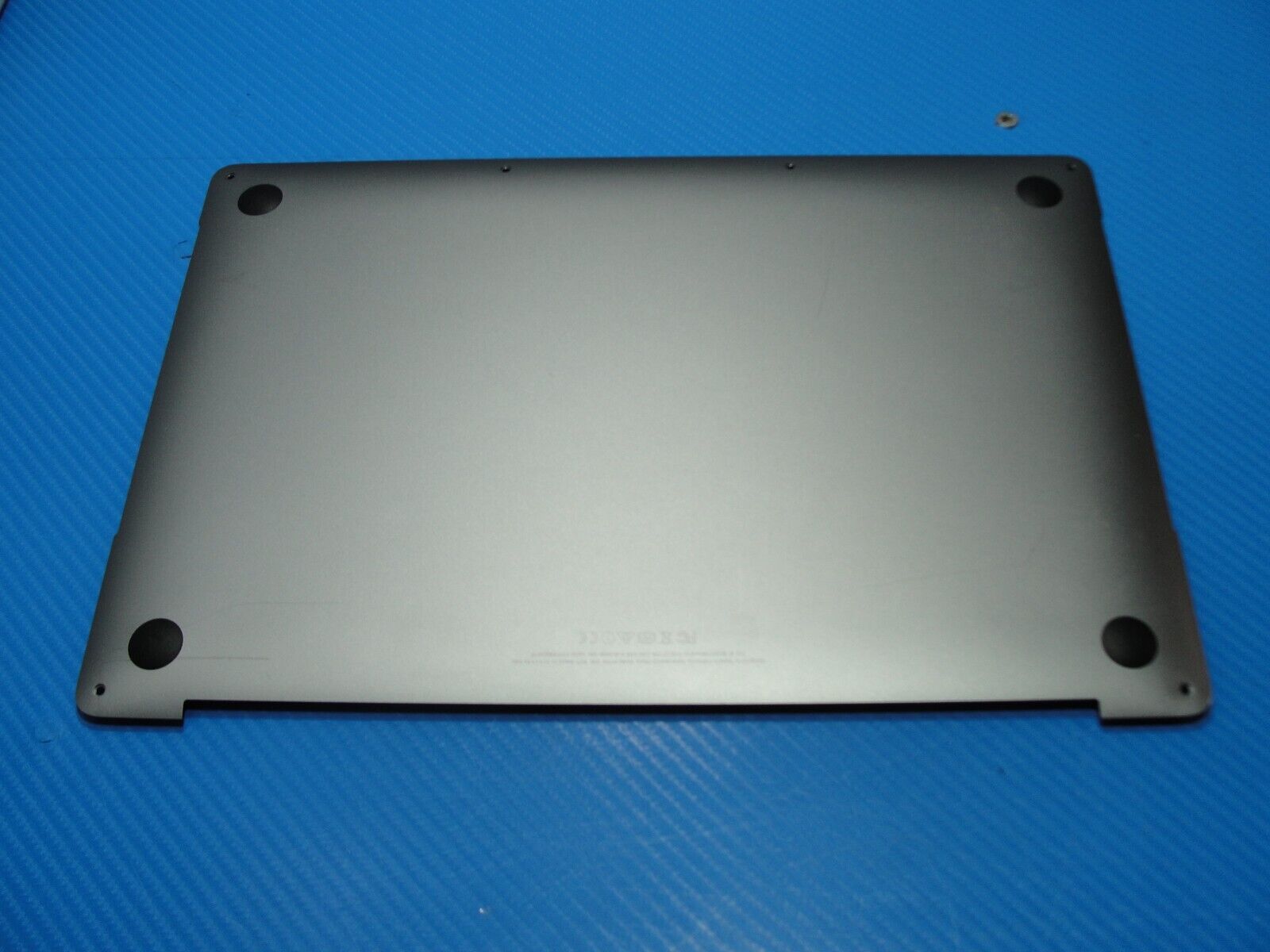 MacBook Pro A1706 Late 2016 MLH12LL/A 13