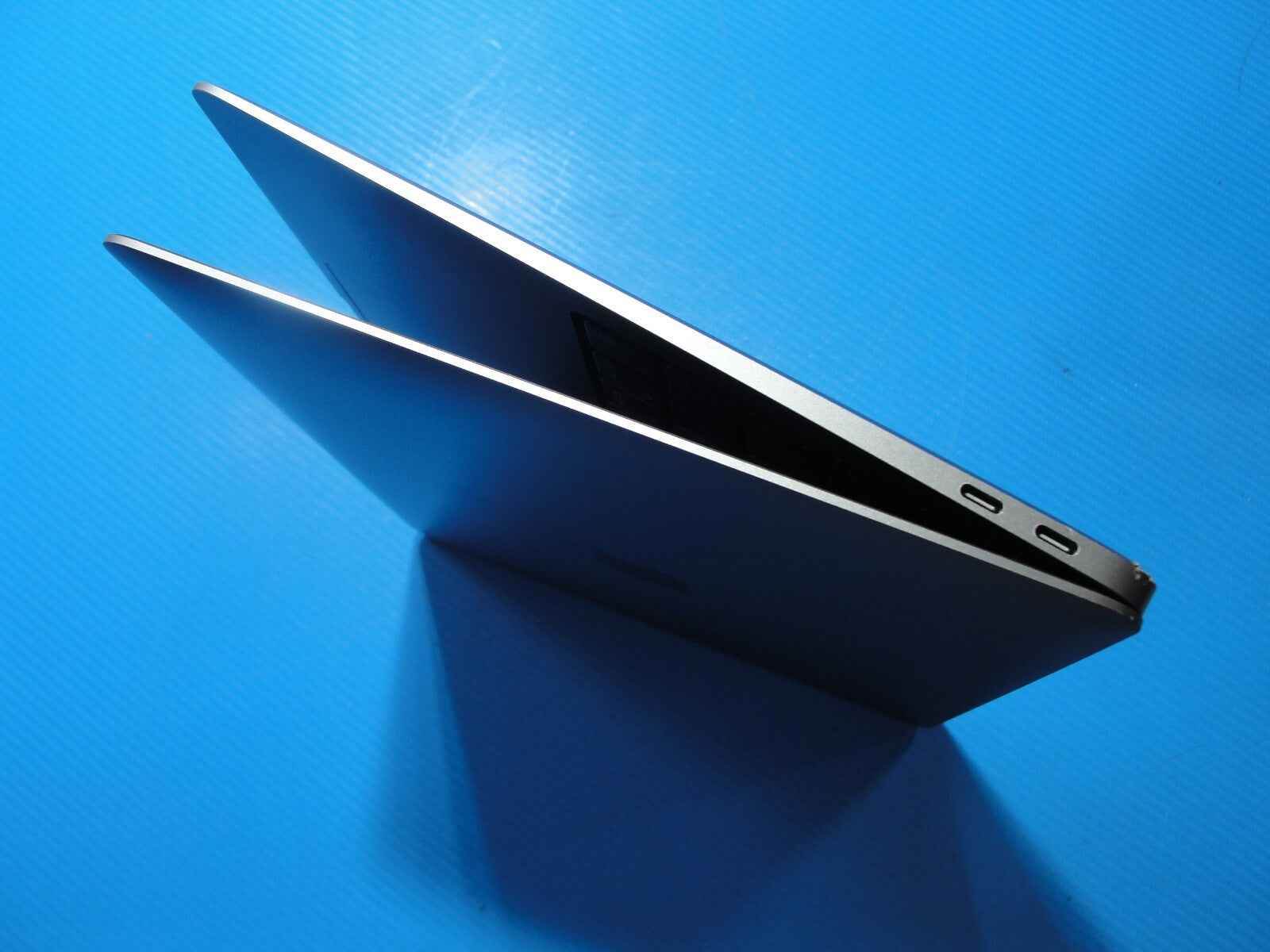 Apple Macbook Air 13” A2337(2020)/MGN63LL/A Apple M1 3.2GHz 8GB 256GB SSD - Tested Computer Laptop Parts