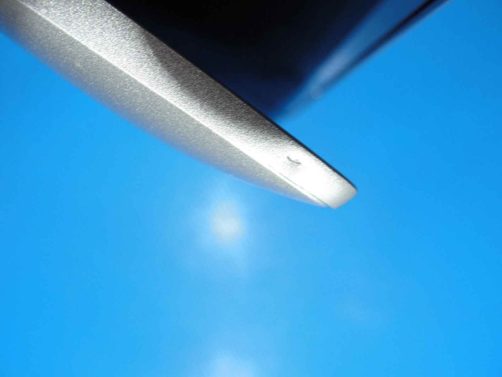 Dell Inspiron 5625 16”FHD AMD Ryzen 7 5825U 2GHz 16GB 1TB SSD +Charger include - Tested Computer Laptop Parts