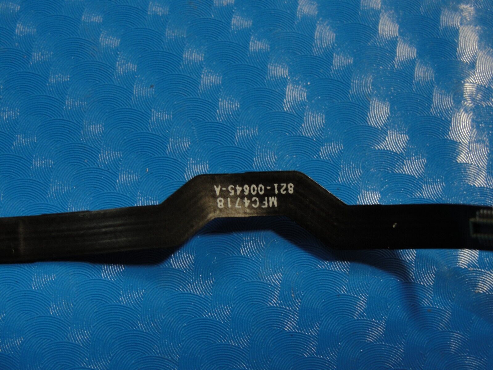 MacBook Pro A1990 15