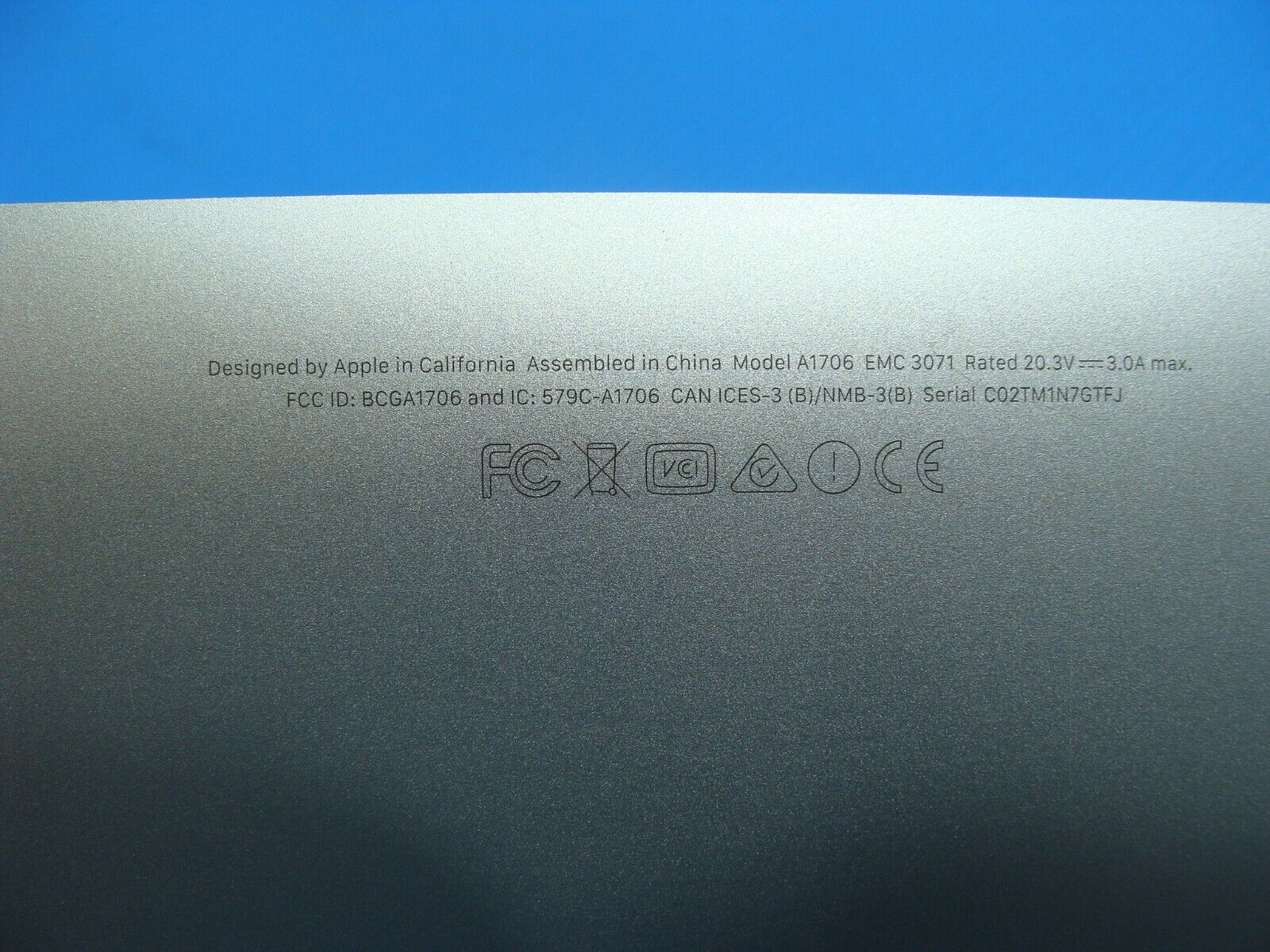 MacBook Pro A1706 2016 MLH12LL/A MNQF2LL/A 13