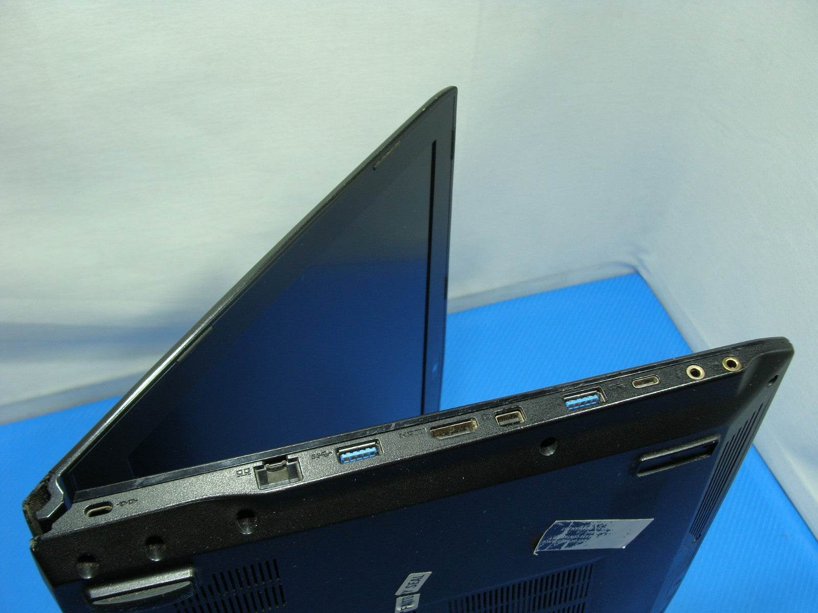 MSI GL62M 7RD 15.6'' FHD core i5-7300HQ 2.5GHz 8GB 256GB GTX 1050 Battery 91% - Tested Computer Laptop Parts