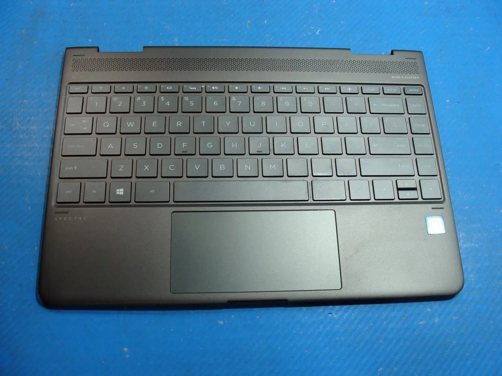 HP Spectre x360 13.3” 13-ac033dx OEM Palmrest w/BL Keyboard TouchPad Grade A