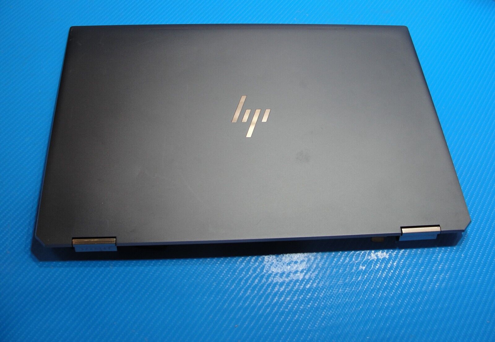 HP Spectre x360 15-df0043dx 15.6