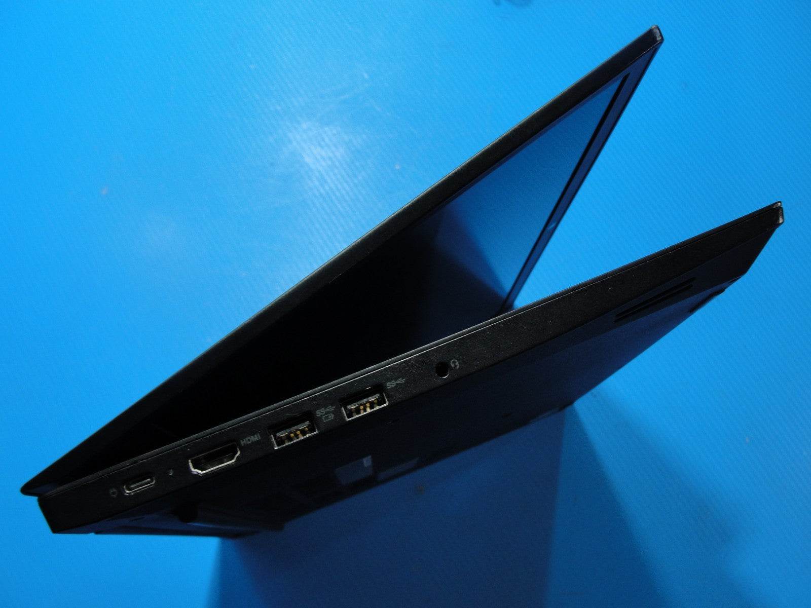 Lenovo ThinkPad E585 15.6” HD AMD Ryzen 3 2200U 2.5GHz 4GB SSD Reset 128GB - Tested Computer Laptop Parts