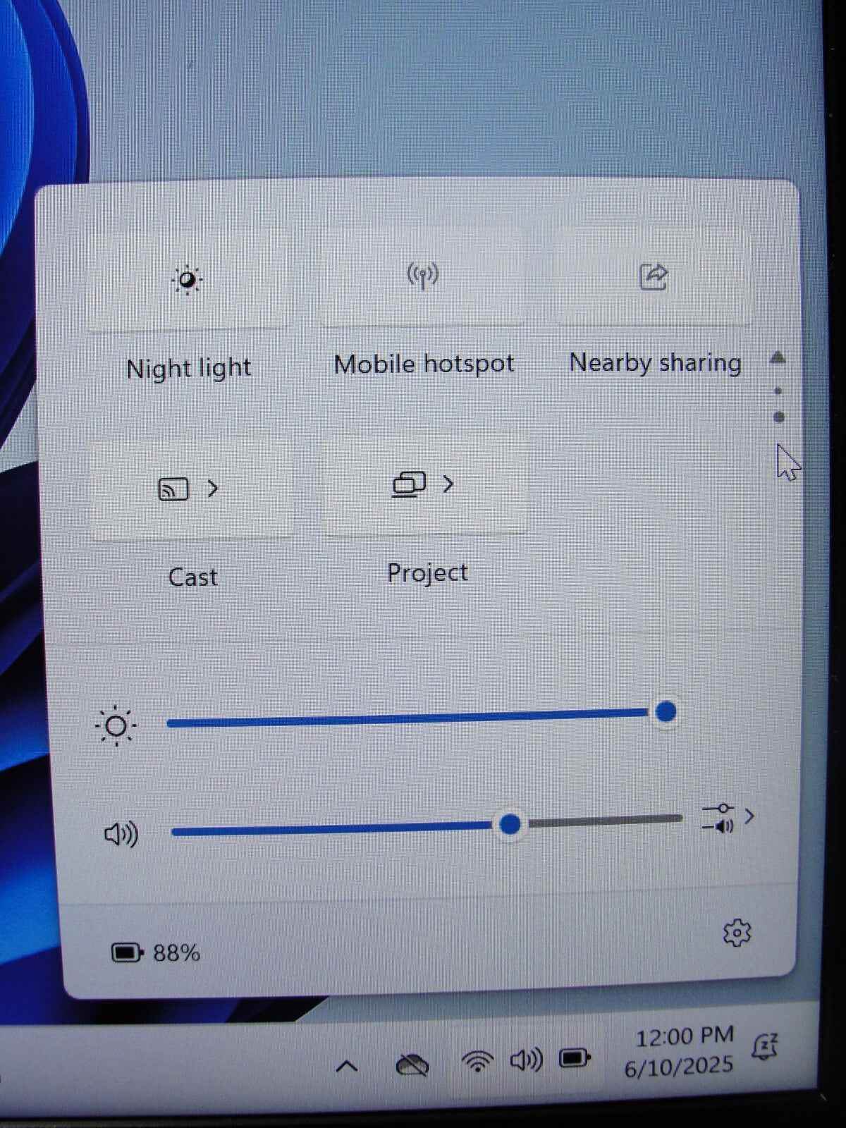 Dell Latitude 7490 14”FHD Intel Core i7-8650U 1.9GHz 16GB 512GB SSD +Charger - Tested Computer Laptop Parts